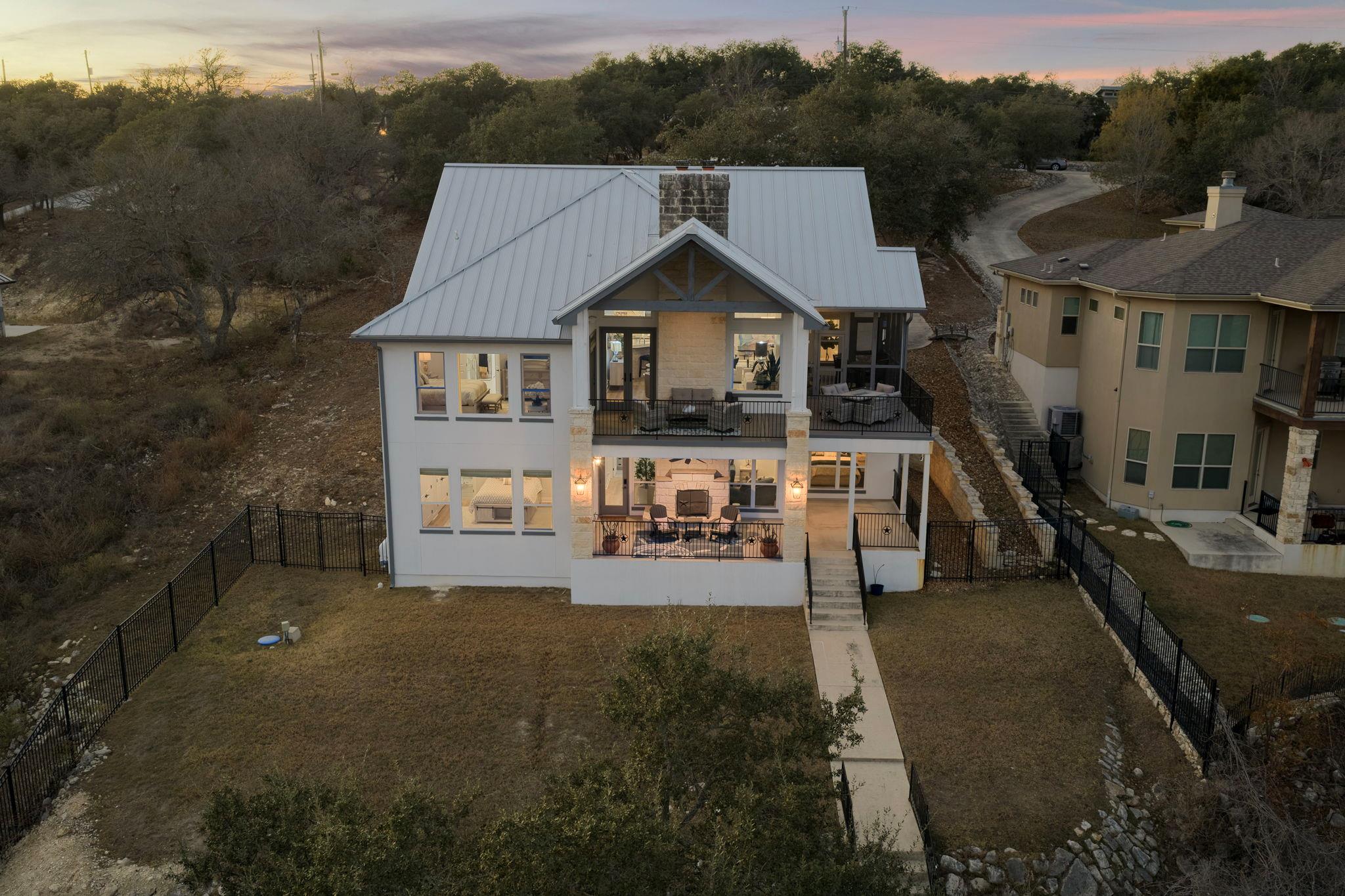 Image 38 of 40 For 2078 Connie Dr