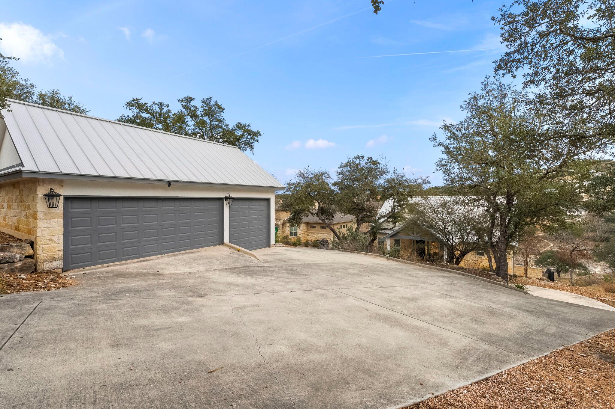 Image 39 of 40 For 2078 Connie Dr