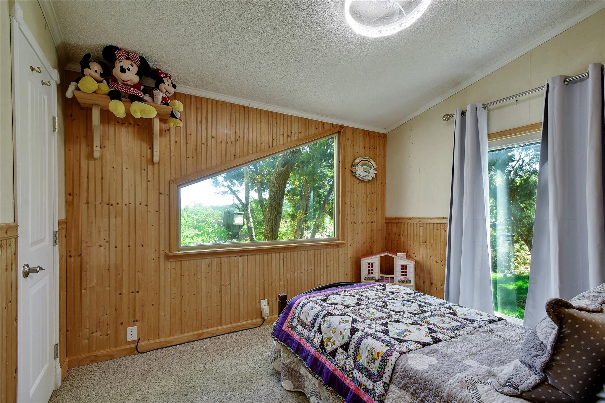 Image 13 of 36 For 1340 Hinch Dr