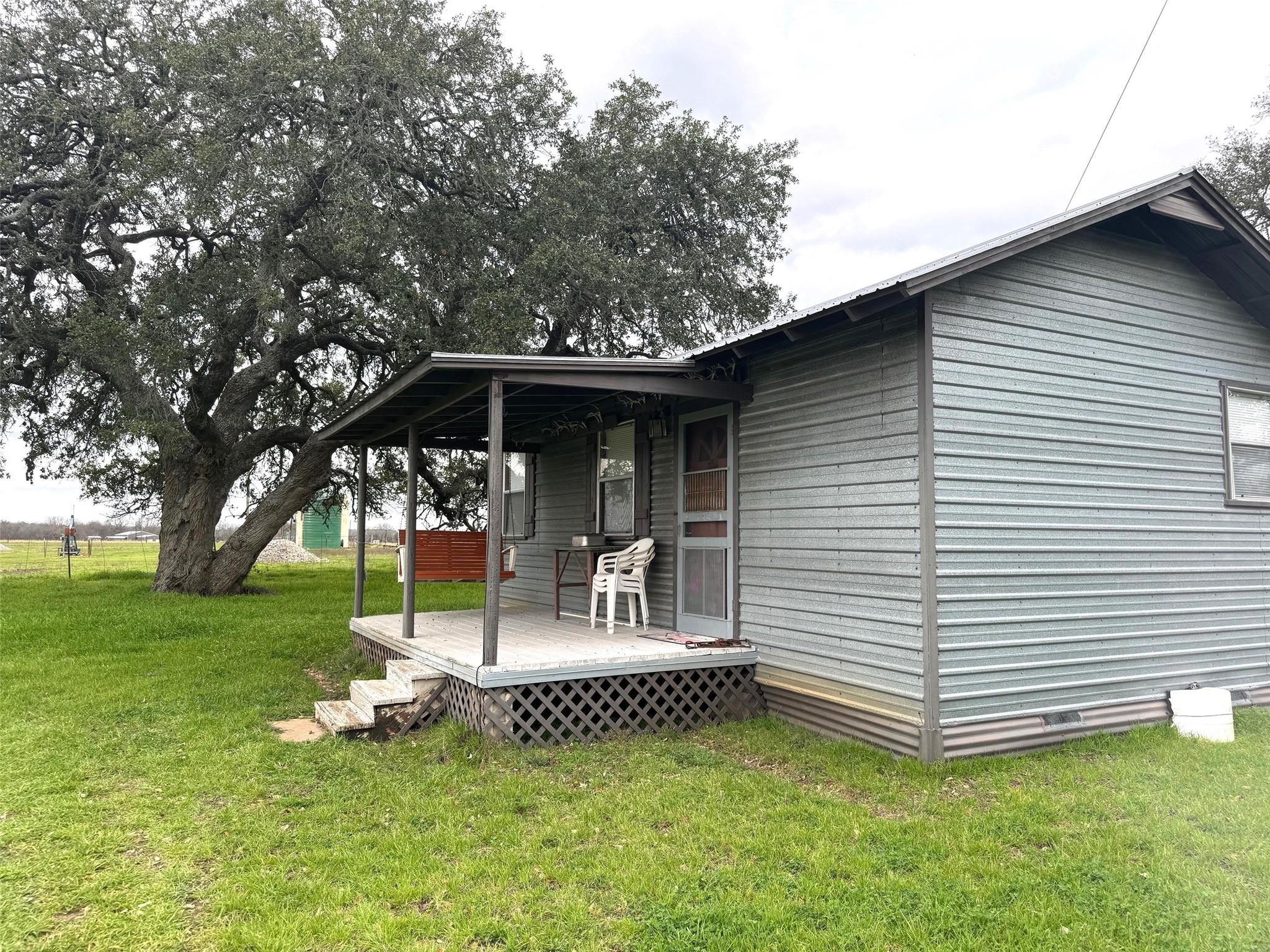 Details for 1408 State Park Rd, Lockhart, TX 78644