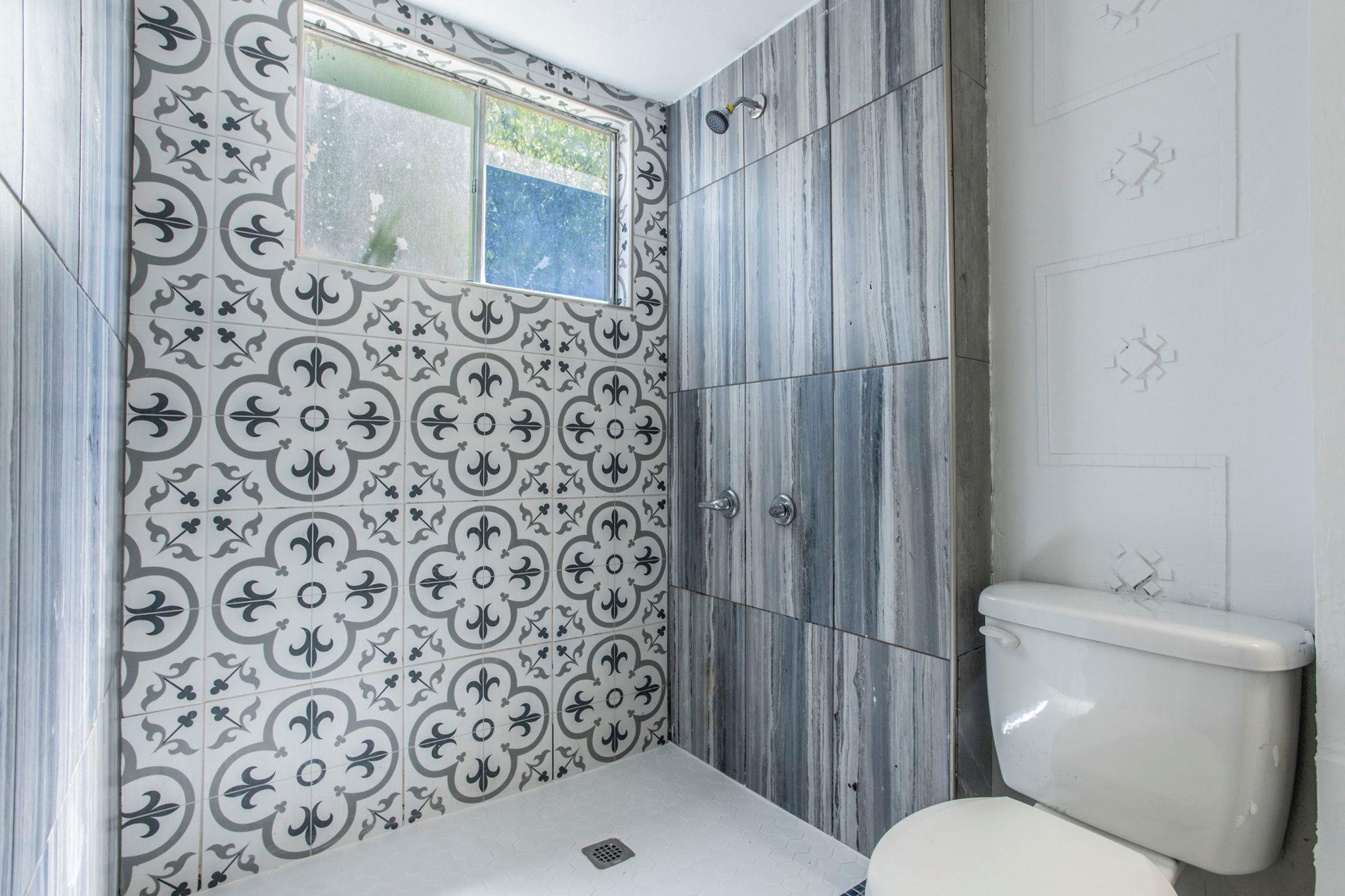 Image 12 of 15 For 104 Prestwick Blvd