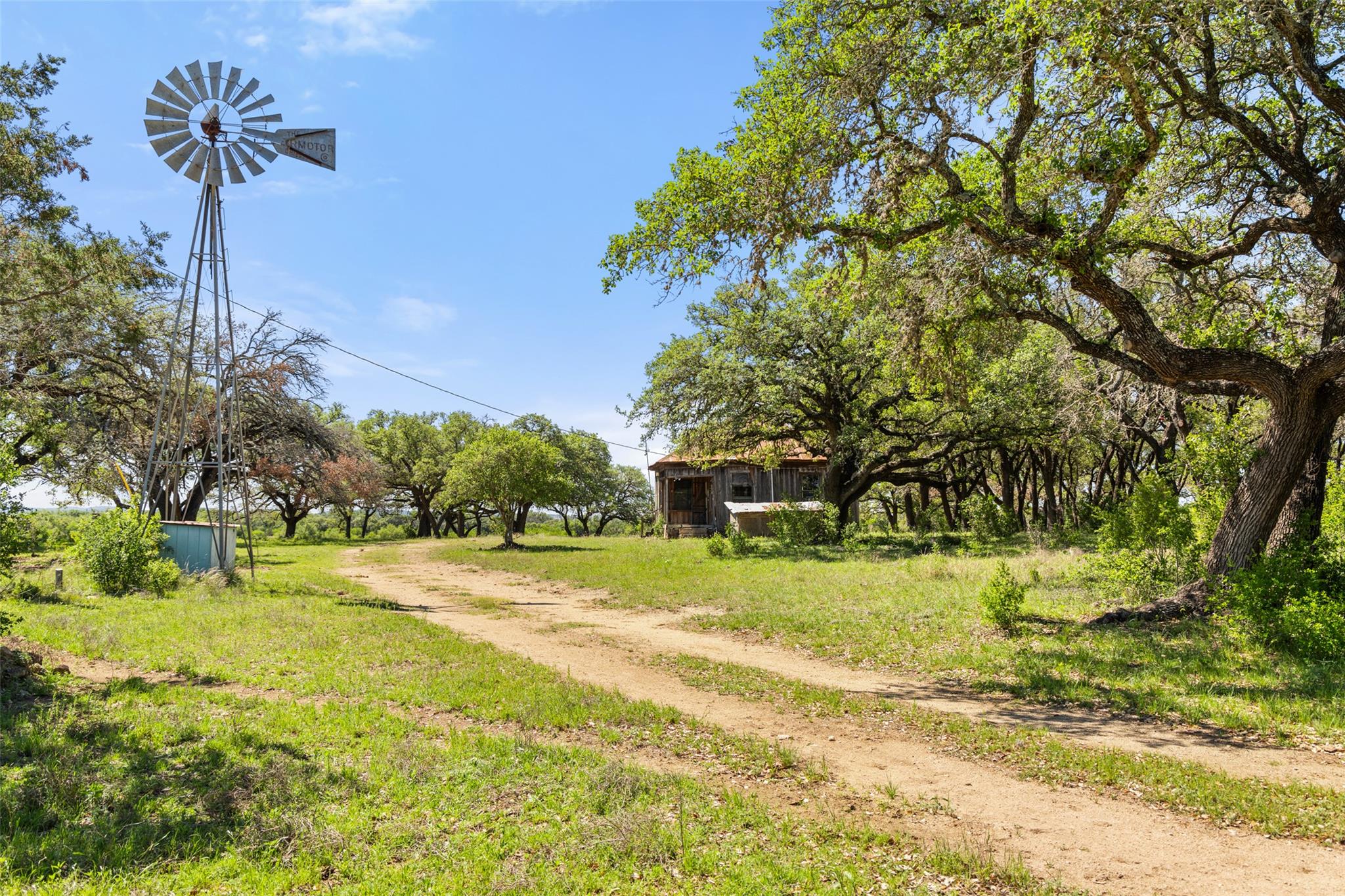 Image 17 of 18 For 365 Gipson Rd