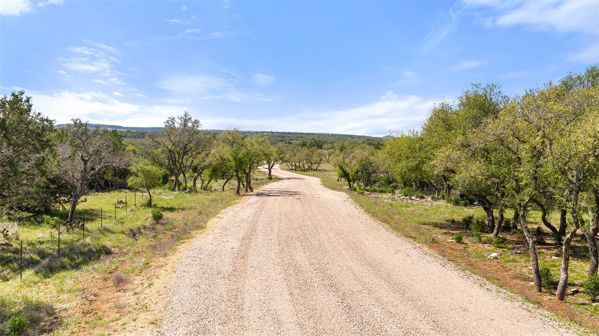 Image 2 of 18 For 365 Gipson Rd