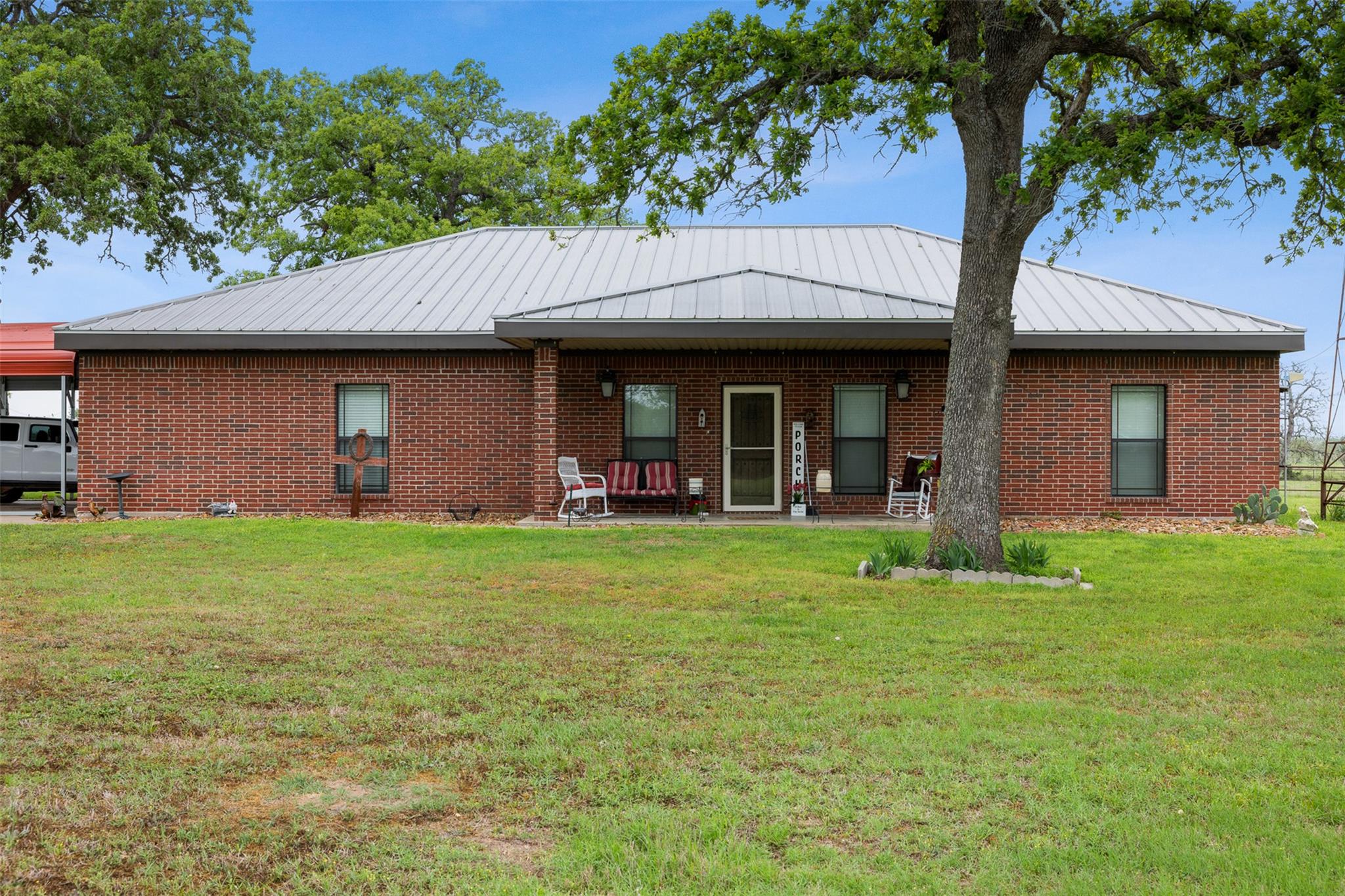 Details for 1176 Private Road 5011, Ledbetter, TX 78946