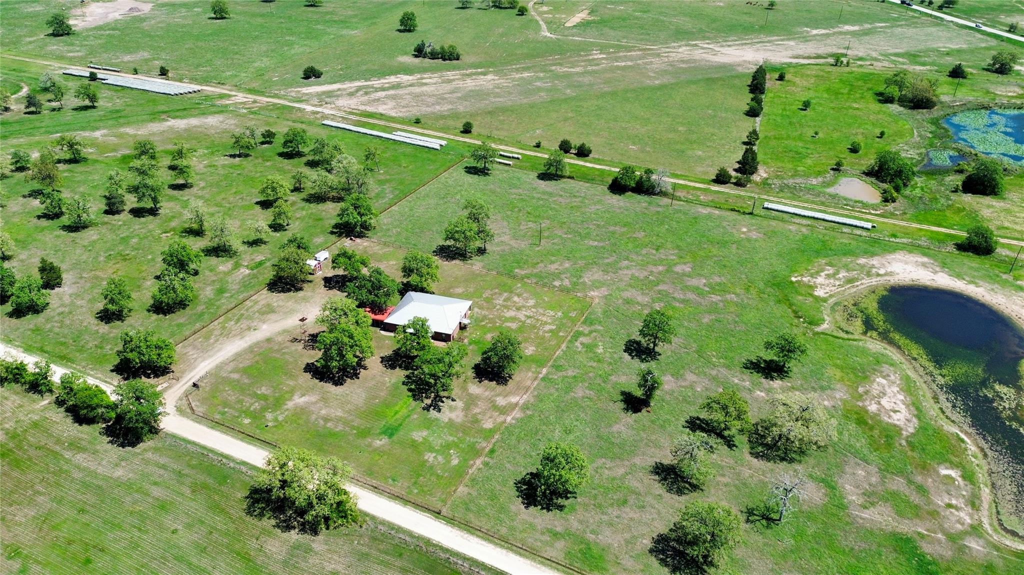 Image 19 of 21 For 1176 Private Road 5011