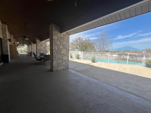 Image 2 of 4 For 3917 Cedar Ct