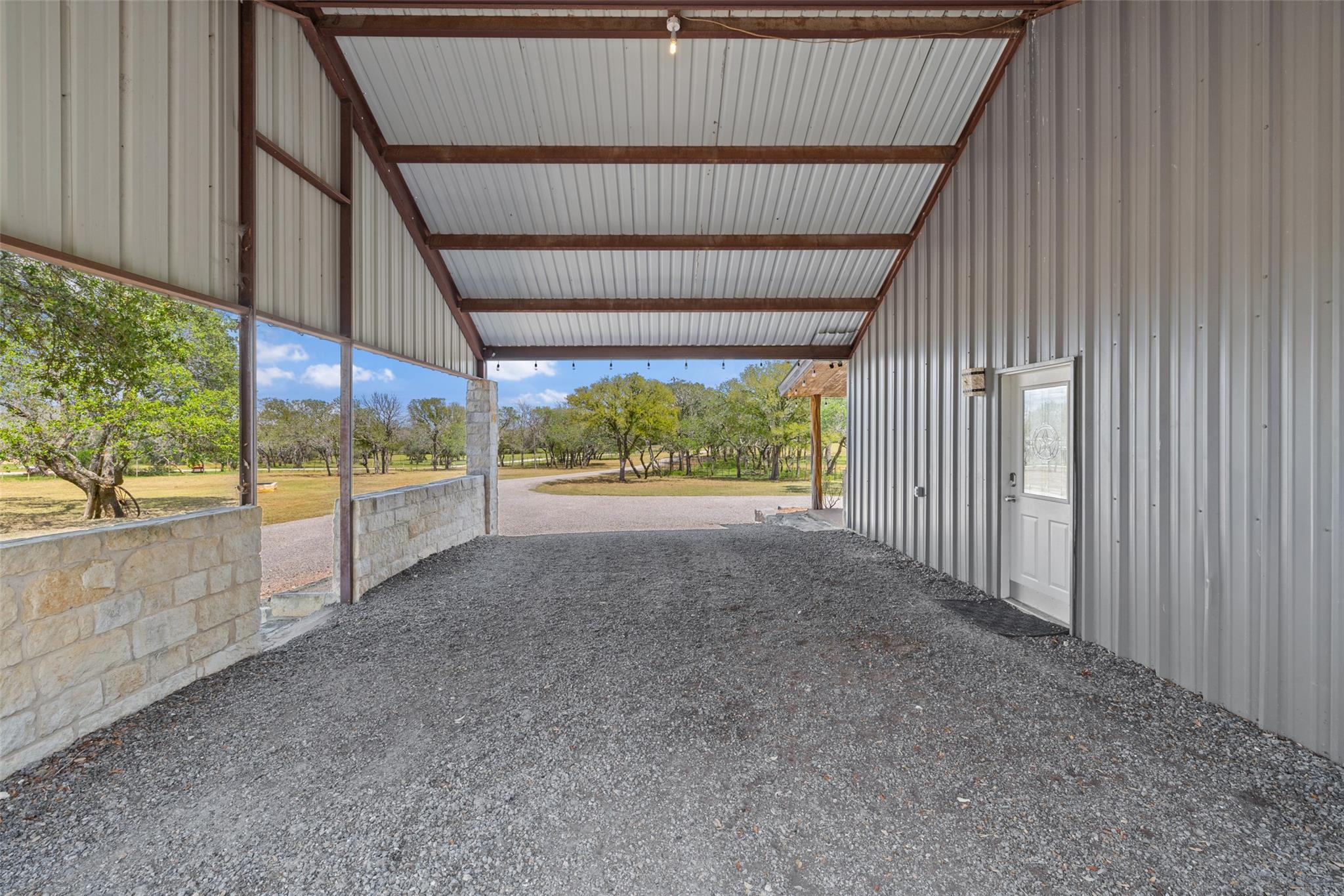 Image 22 of 34 For 2631 Us Hwy 281