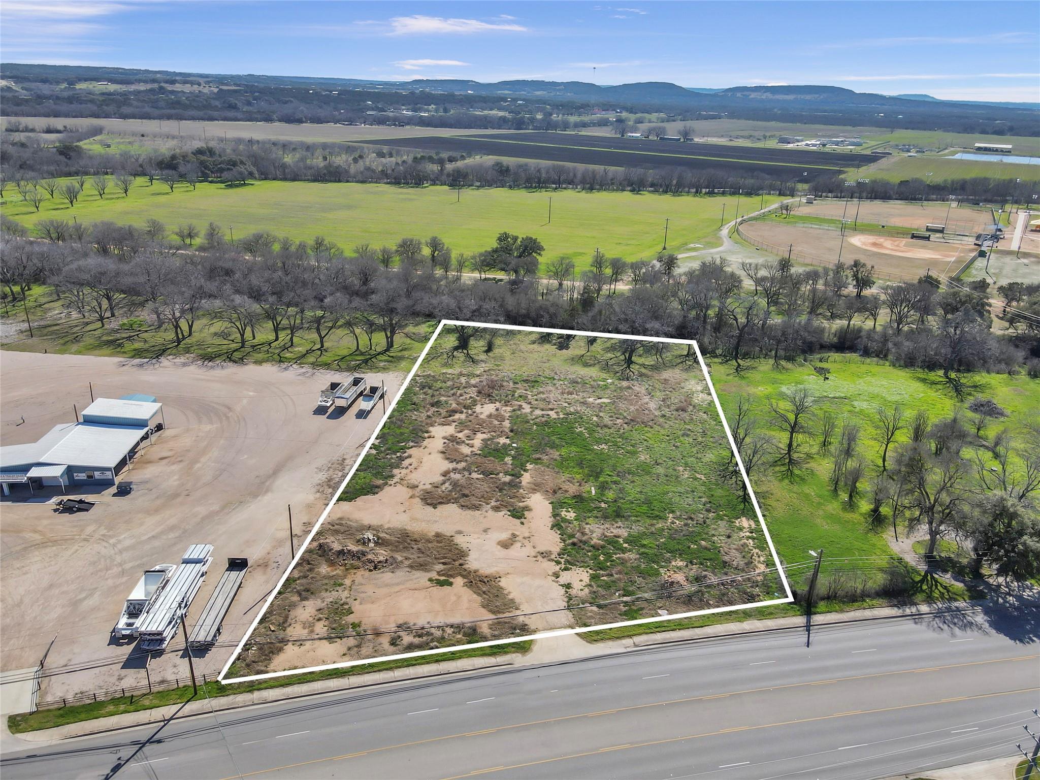 Image 2 of 17 For 1107 Us-281  