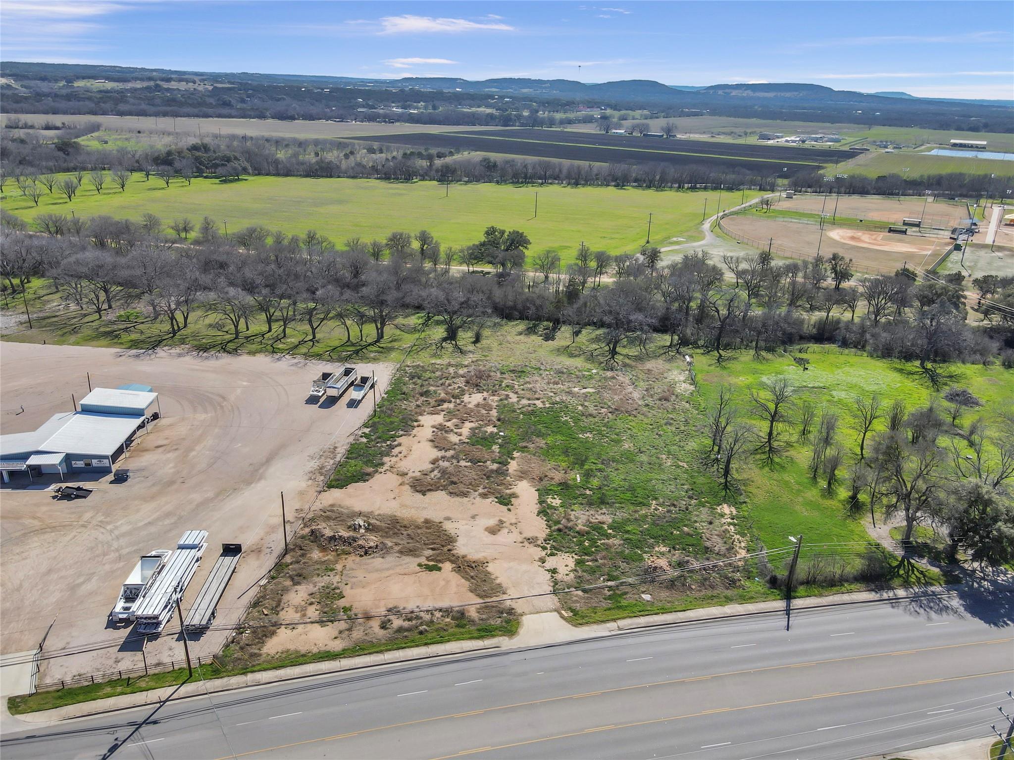 Image 3 of 17 For 1107 Us-281  