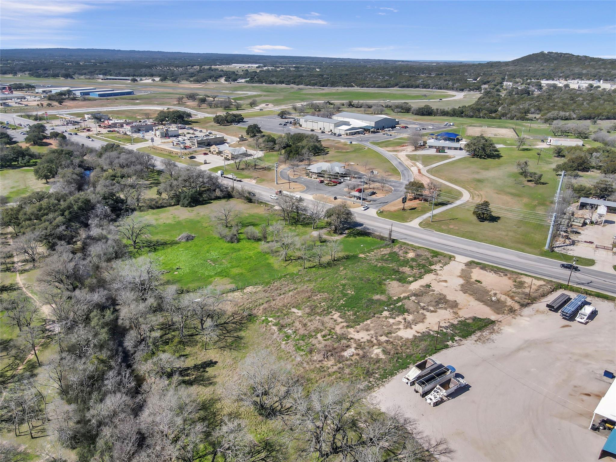 Image 5 of 17 For 1107 Us-281  