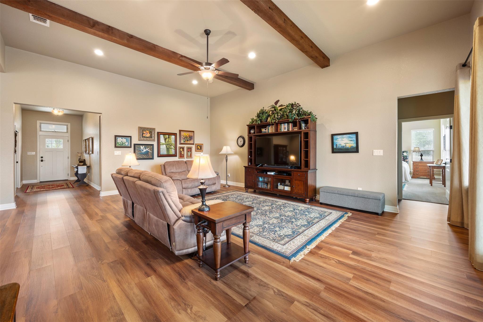 Image 11 of 22 For 106 Abierto Cv