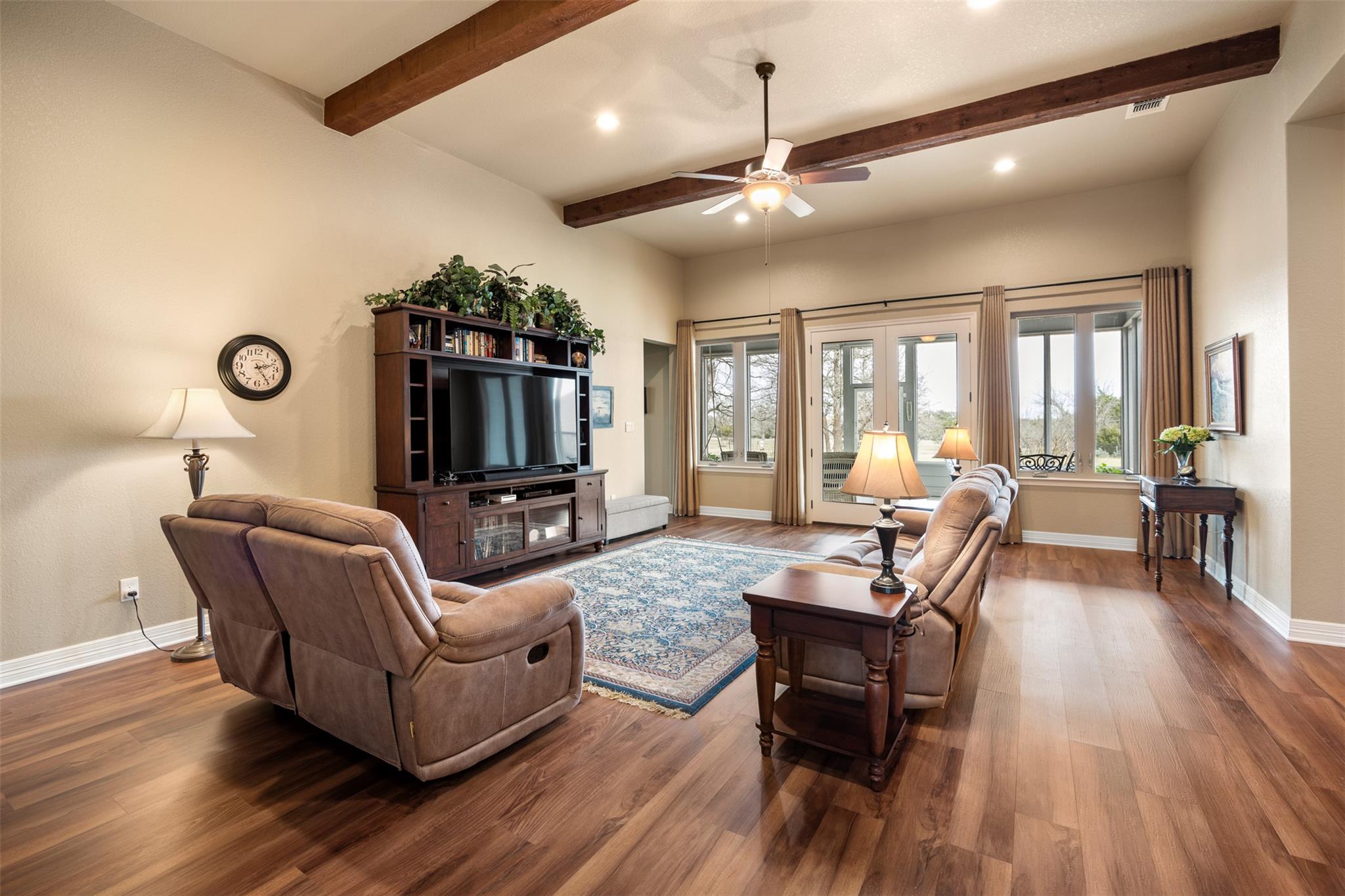 Image 9 of 22 For 106 Abierto Cv