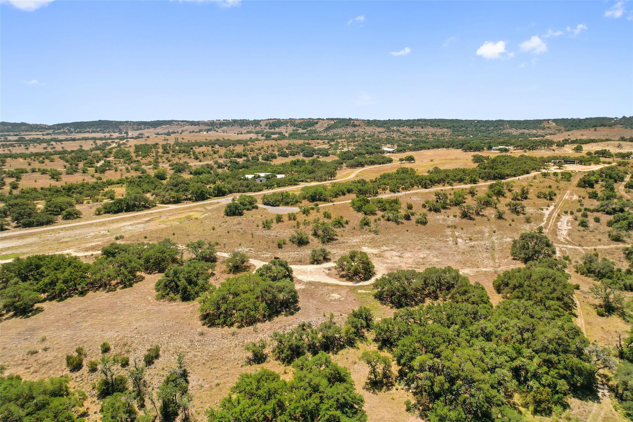 Image 14 of 38 For 140 Lantana Dr