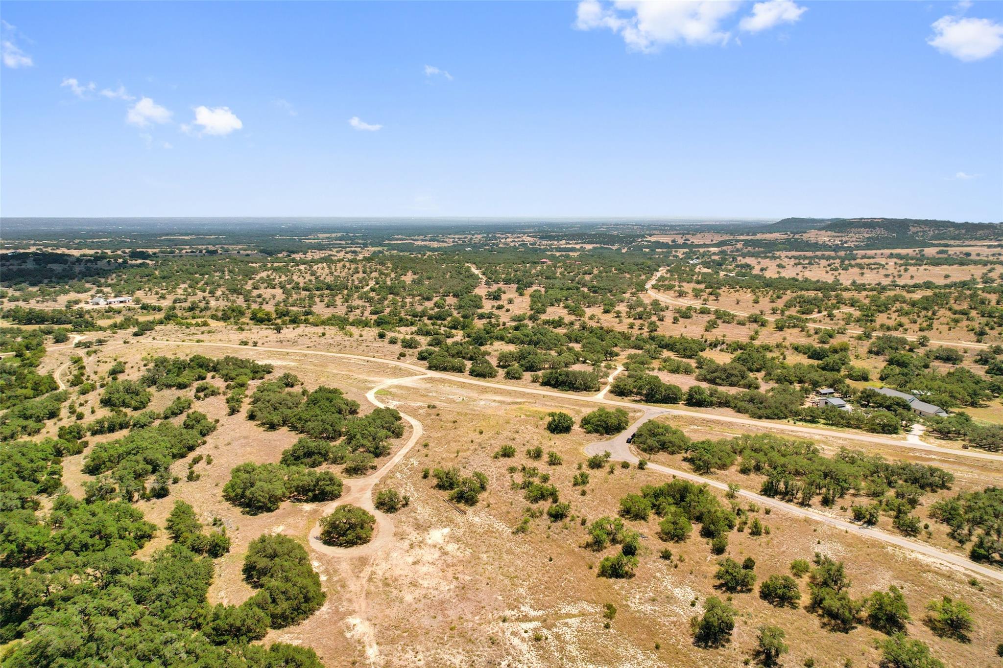 Image 15 of 38 For 140 Lantana Dr