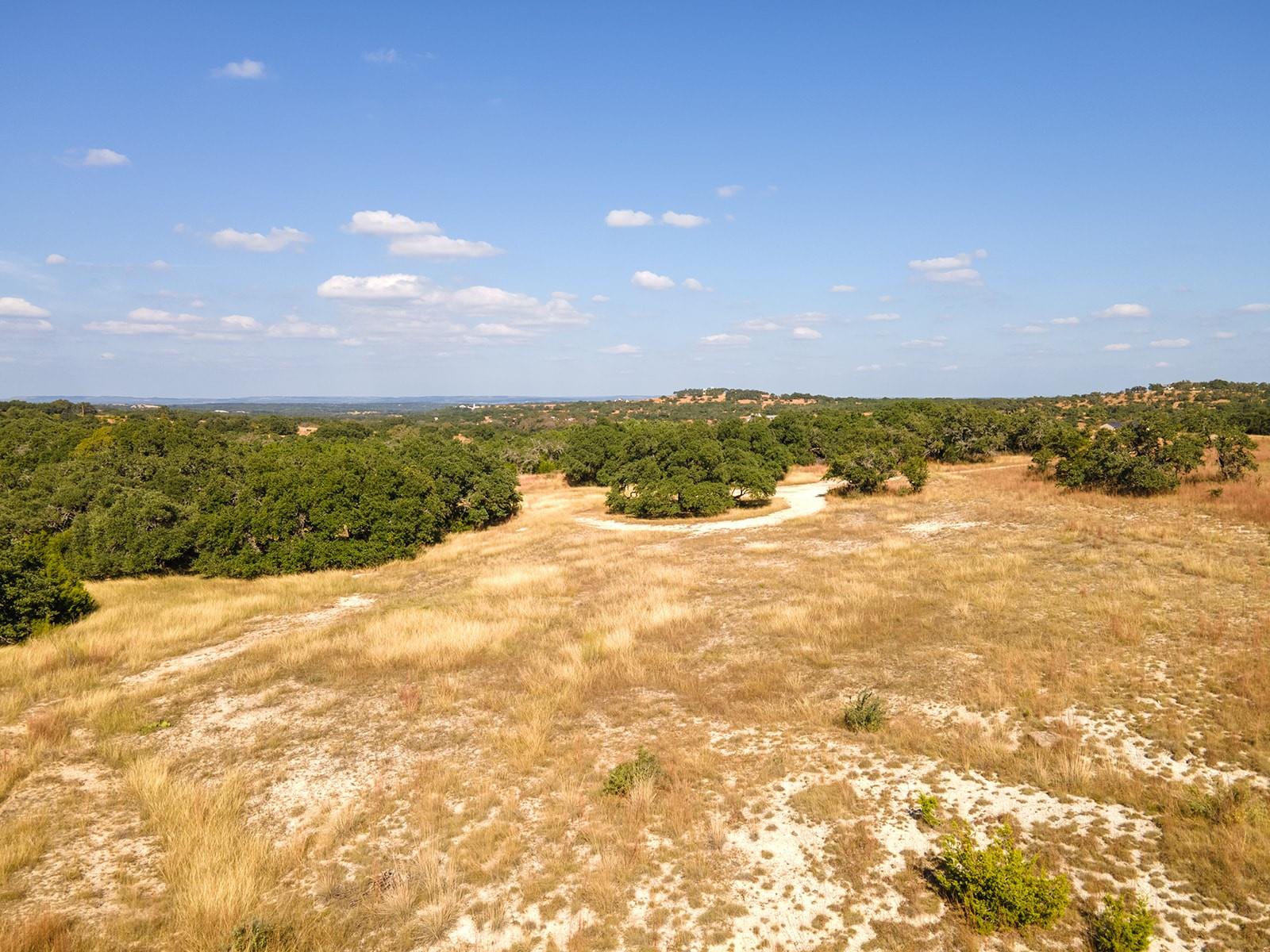 Image 36 of 38 For 140 Lantana Dr