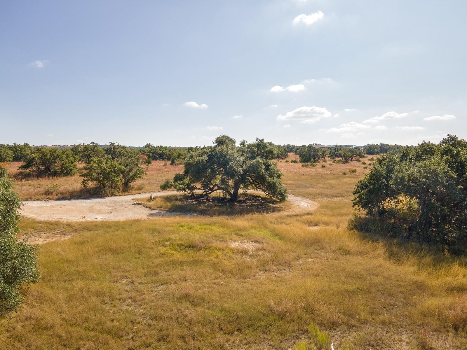 Image 37 of 38 For 140 Lantana Dr