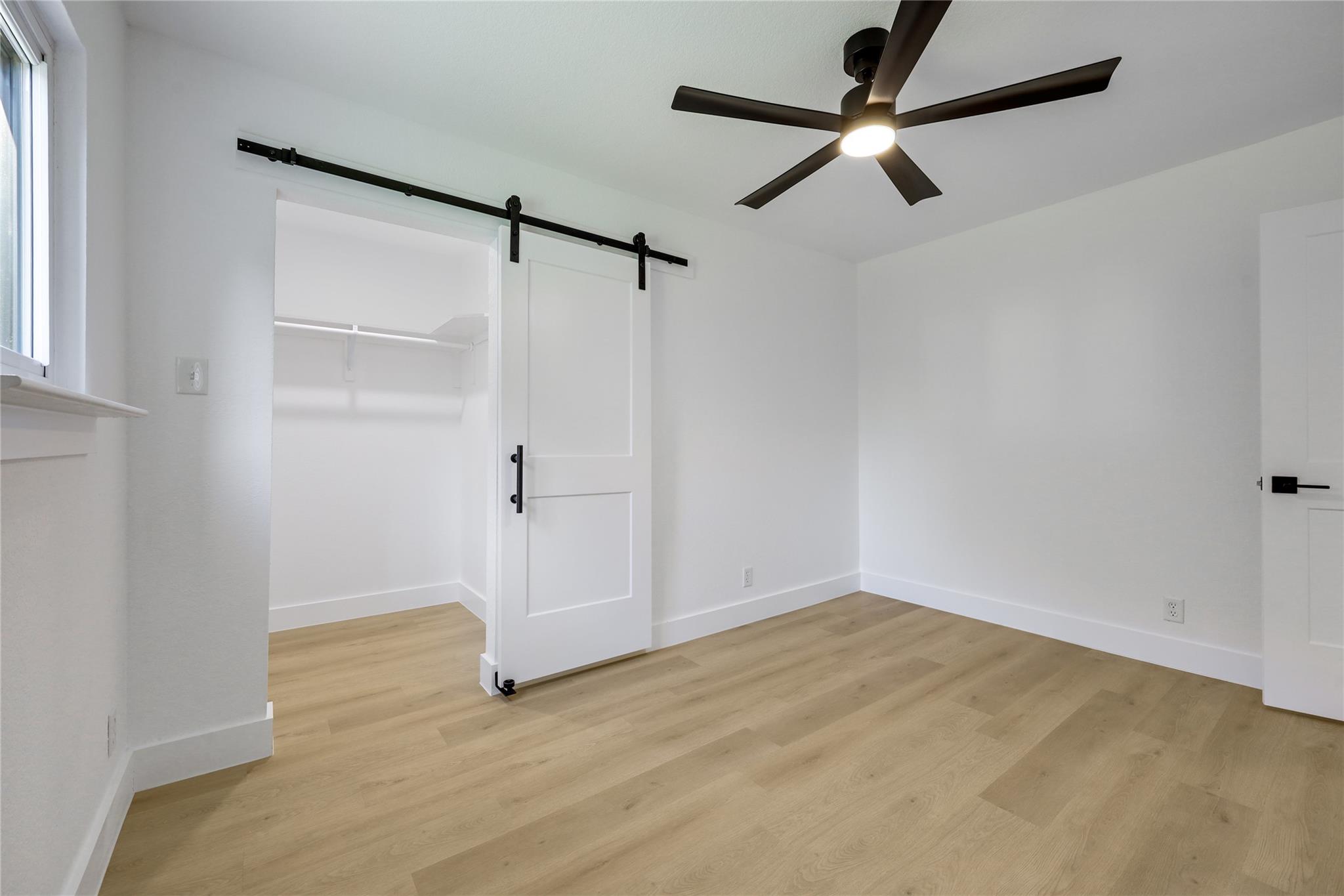 Image 32 of 40 For 813 Cardiff Dr