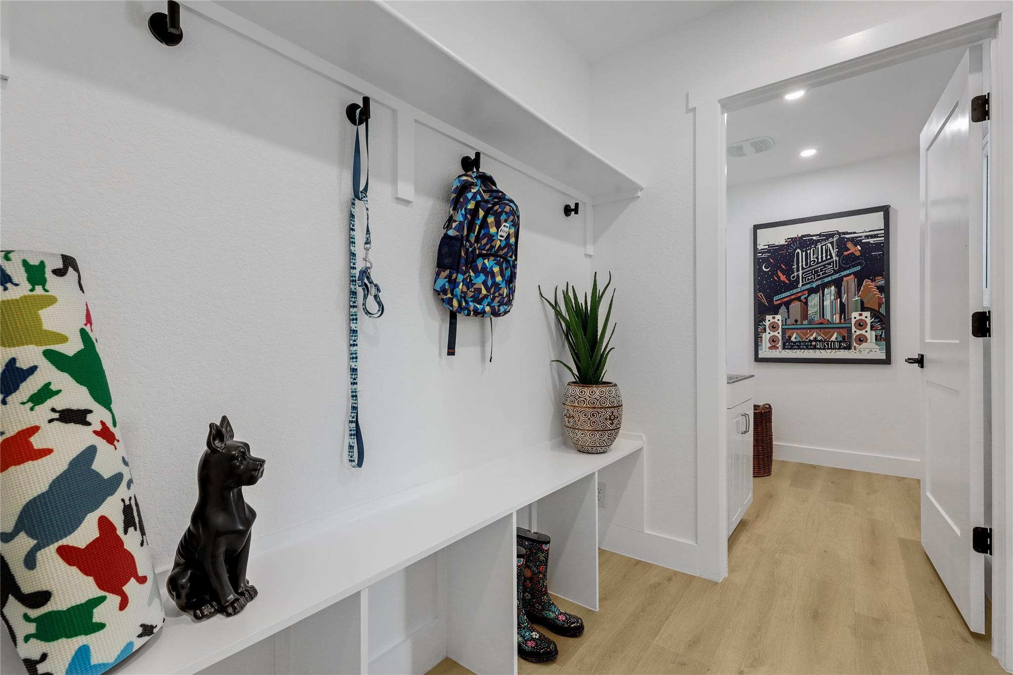 Image 34 of 40 For 813 Cardiff Dr