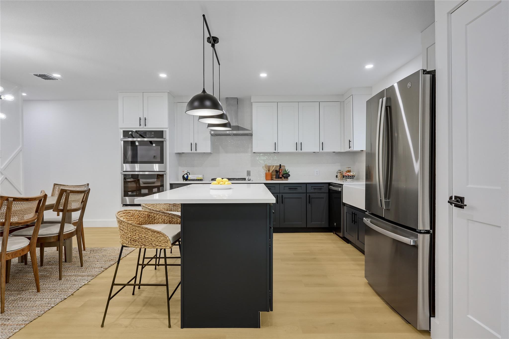 Image 9 of 40 For 813 Cardiff Dr