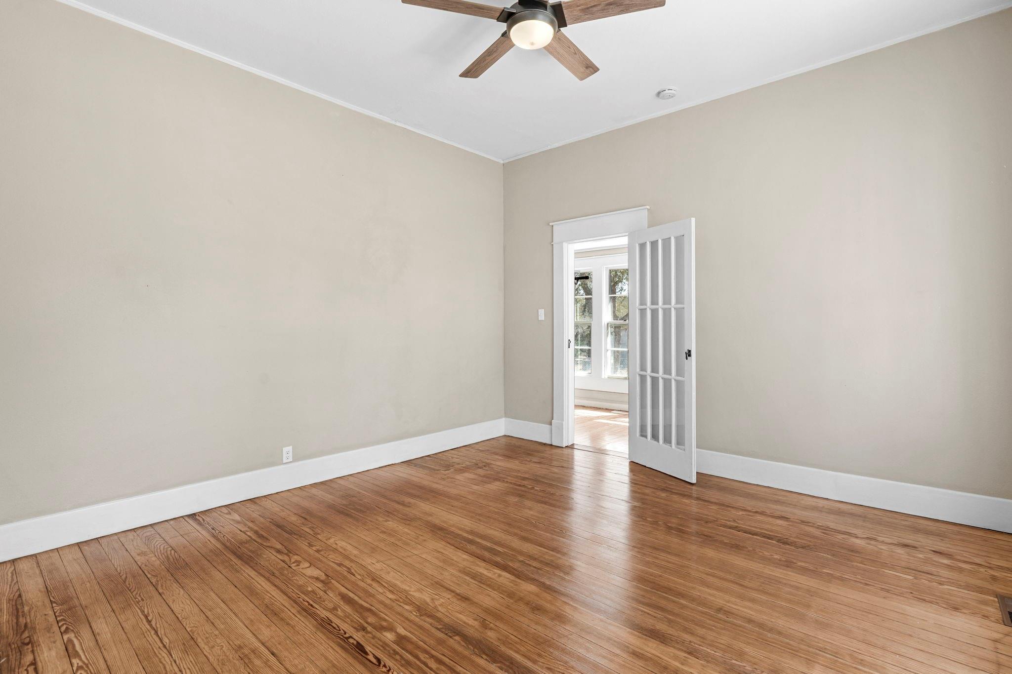 Image 18 of 40 For 1501 Beaver Ln