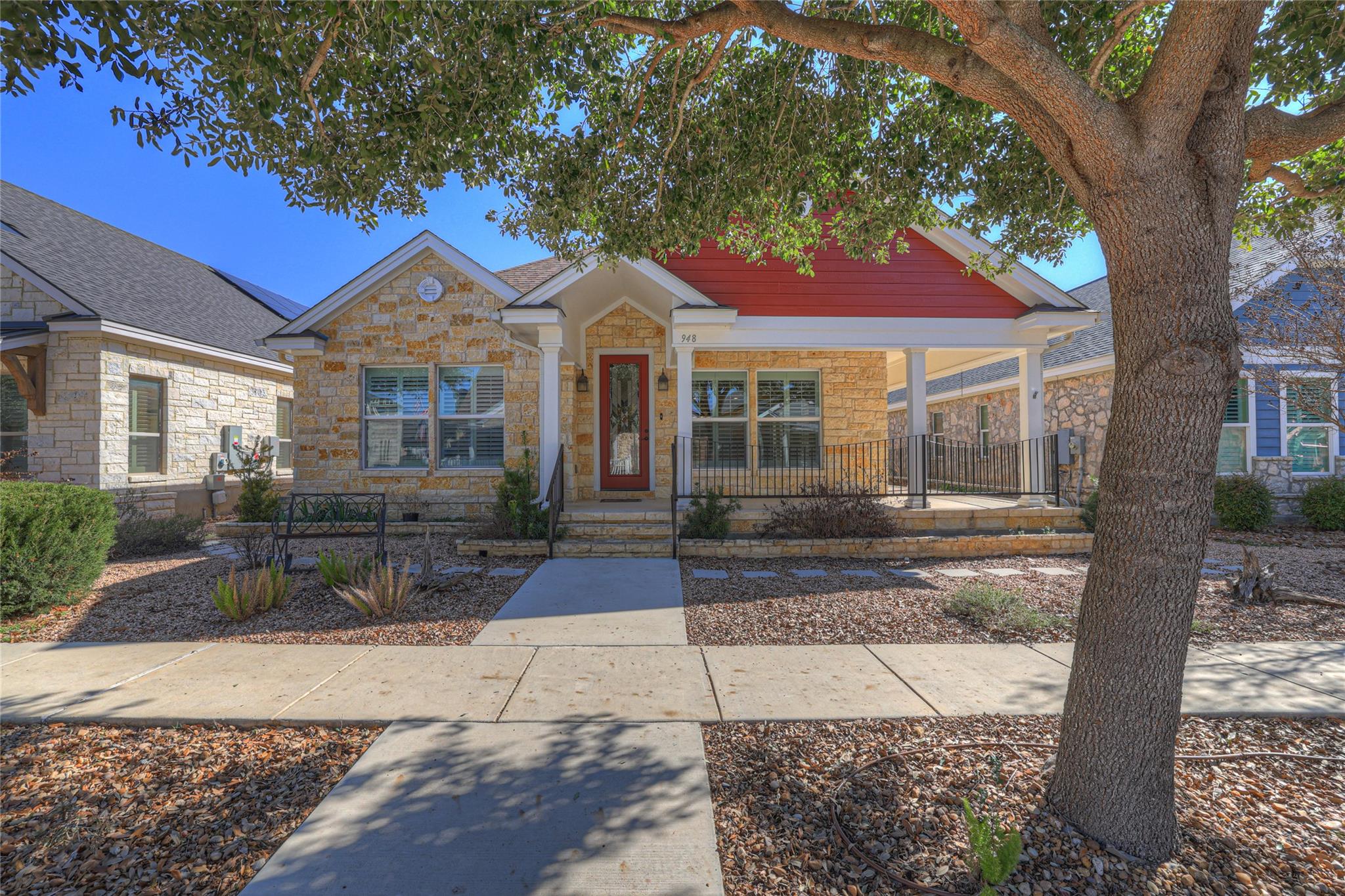 Details for 948 Hudson Ln, New Braunfels, TX 78130