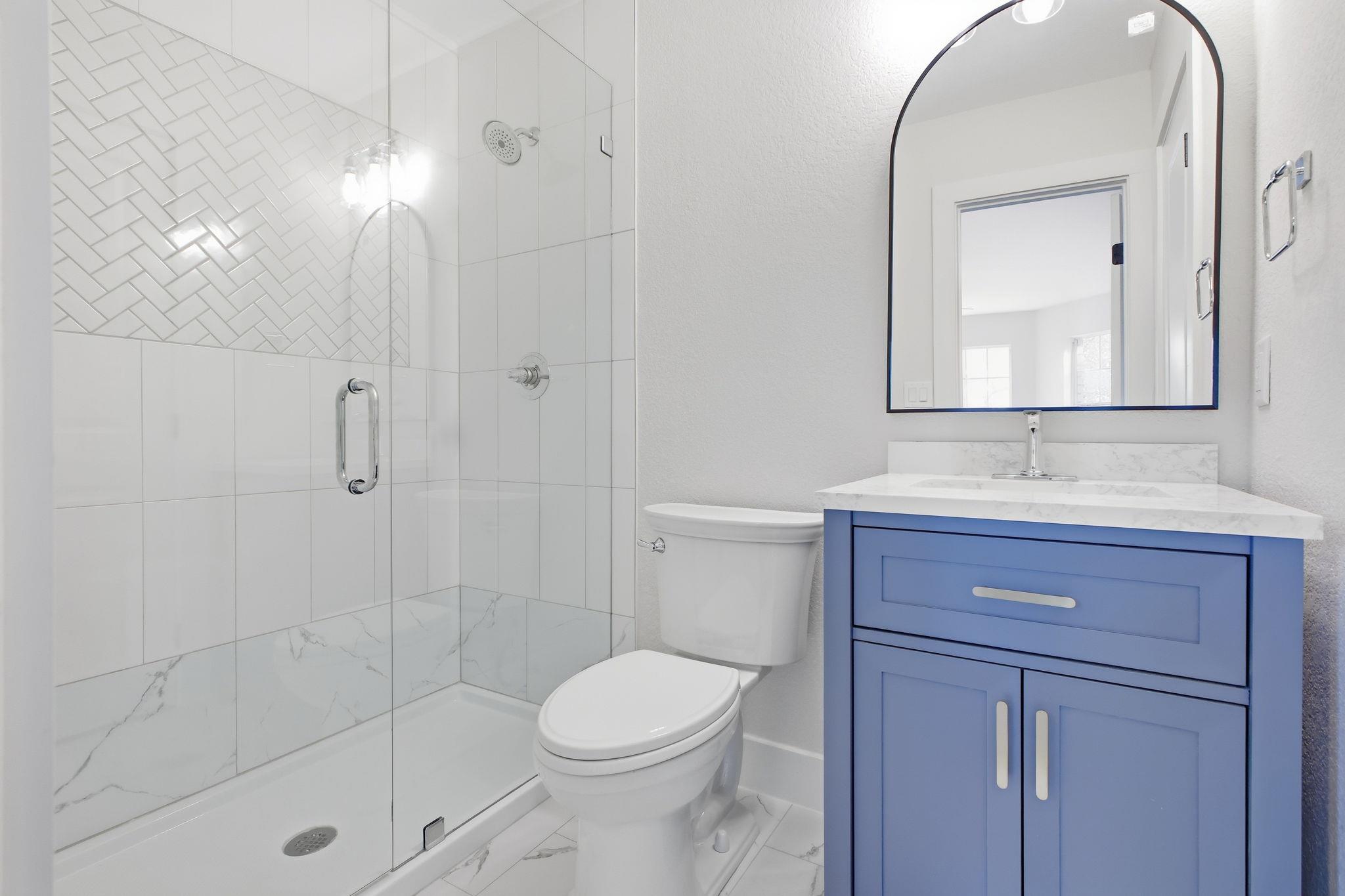 Image 34 of 40 For 3011 River Way