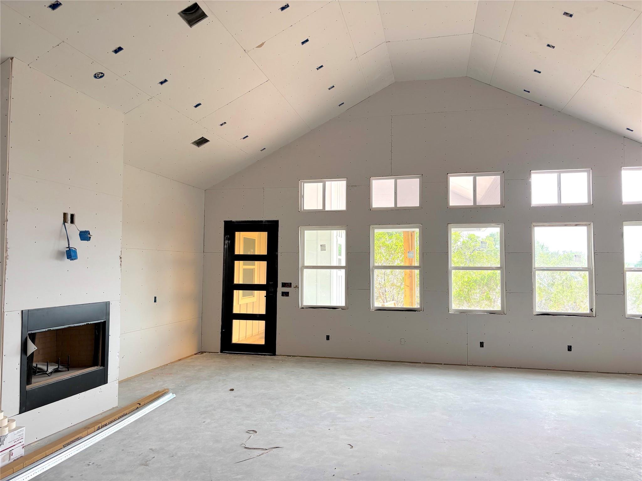 Image 3 of 9 For 317 Prairie Tea Ln