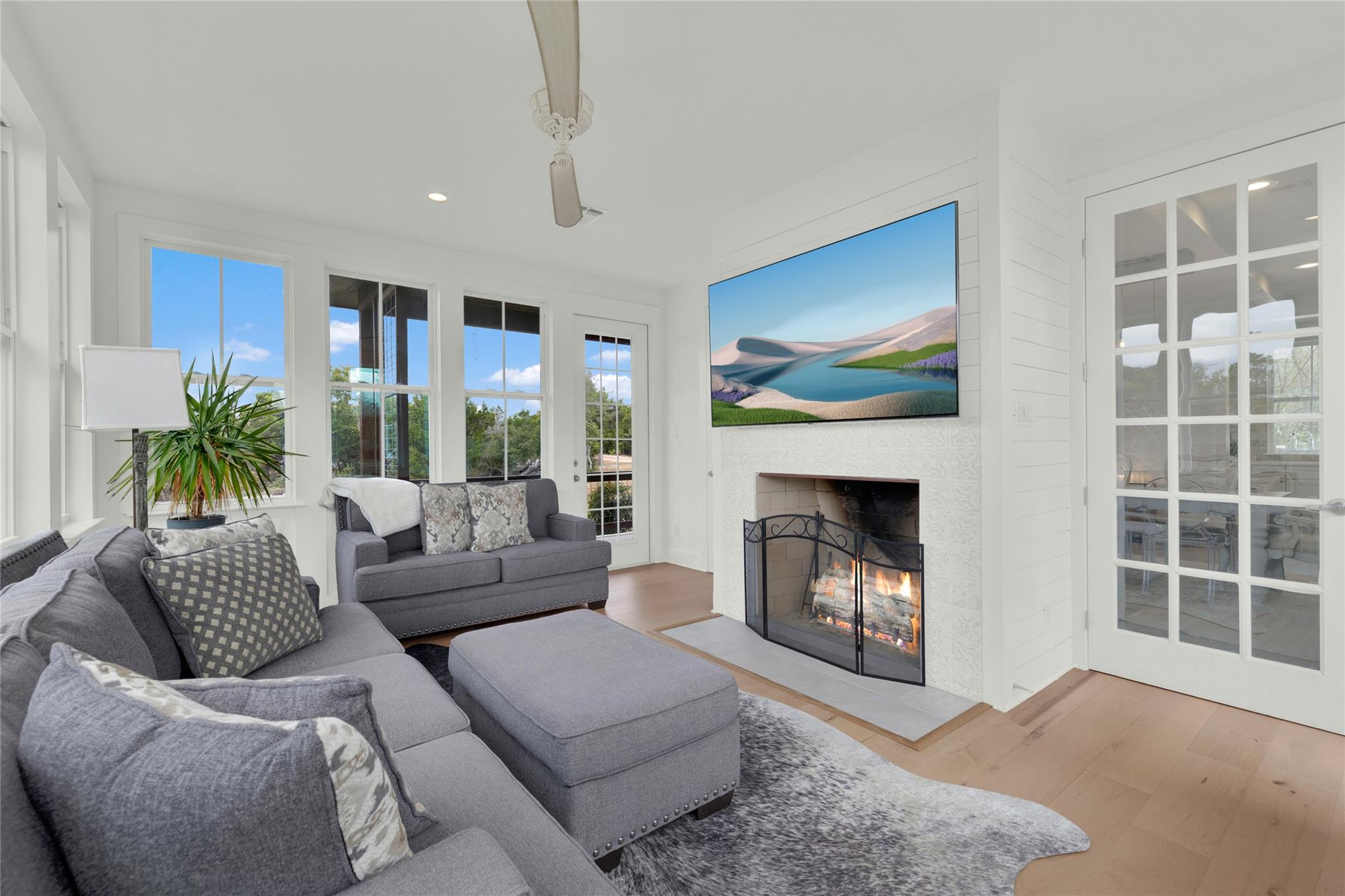 Image 14 of 38 For 232 Freedom St Nw