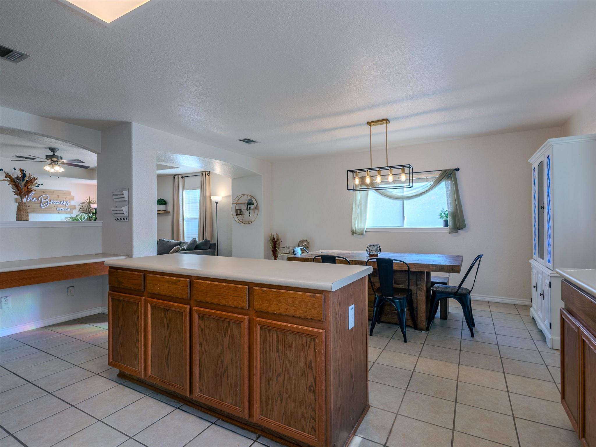 Image 11 of 26 For 125 Dewberry Park