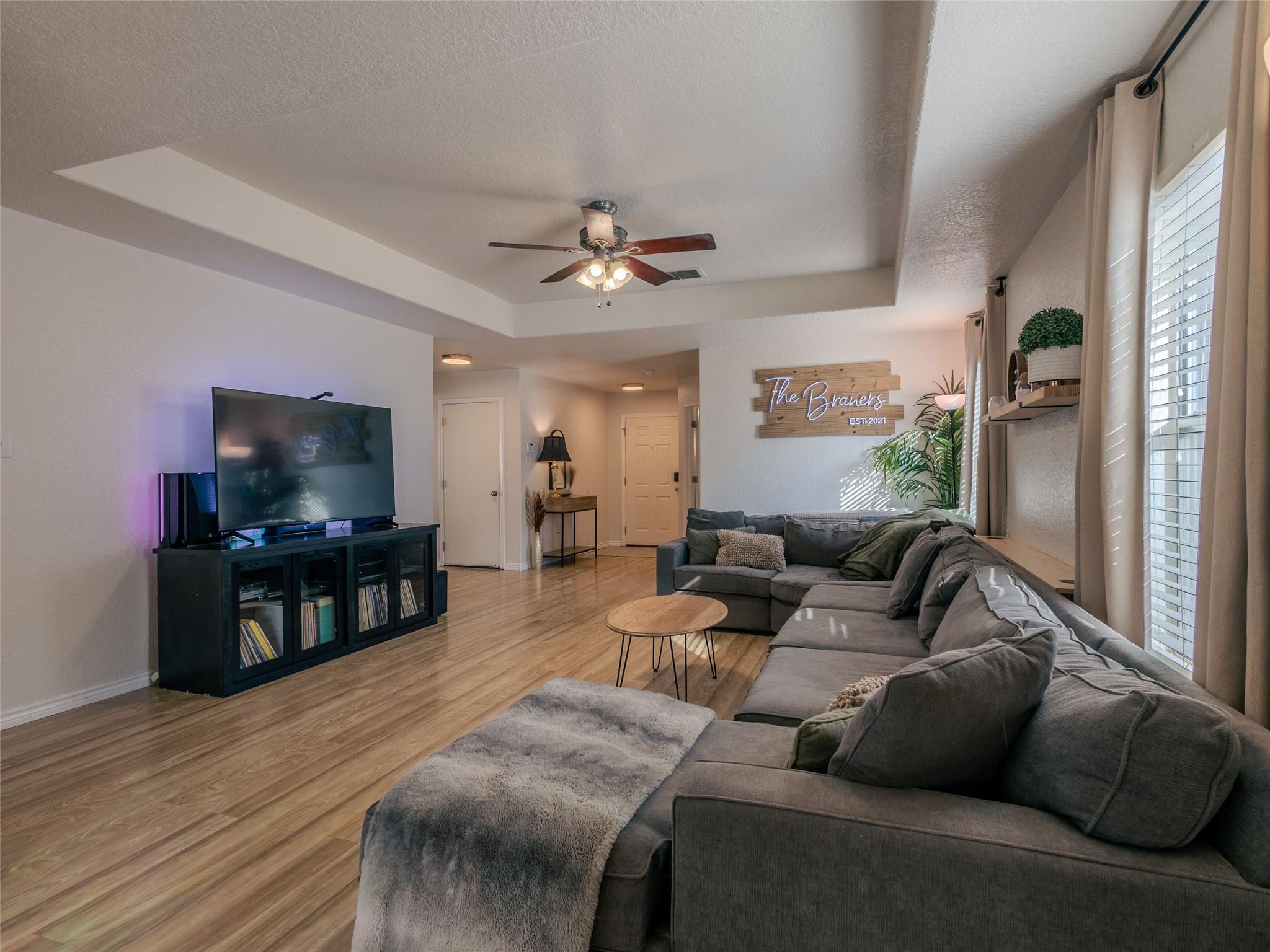 Image 8 of 26 For 125 Dewberry Park