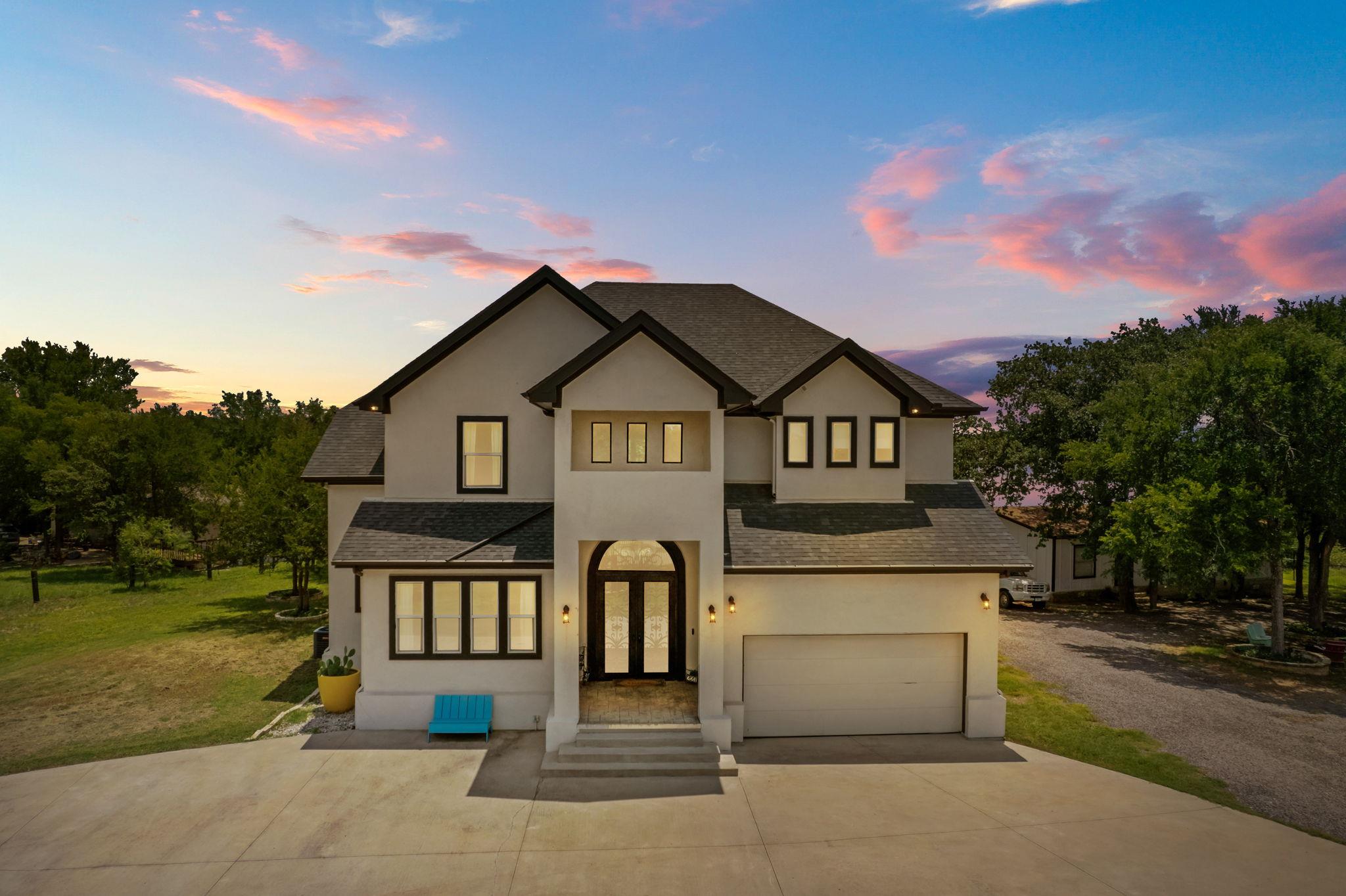 Details for 227 Heritage Oaks Dr, Cedar Creek, TX 78612