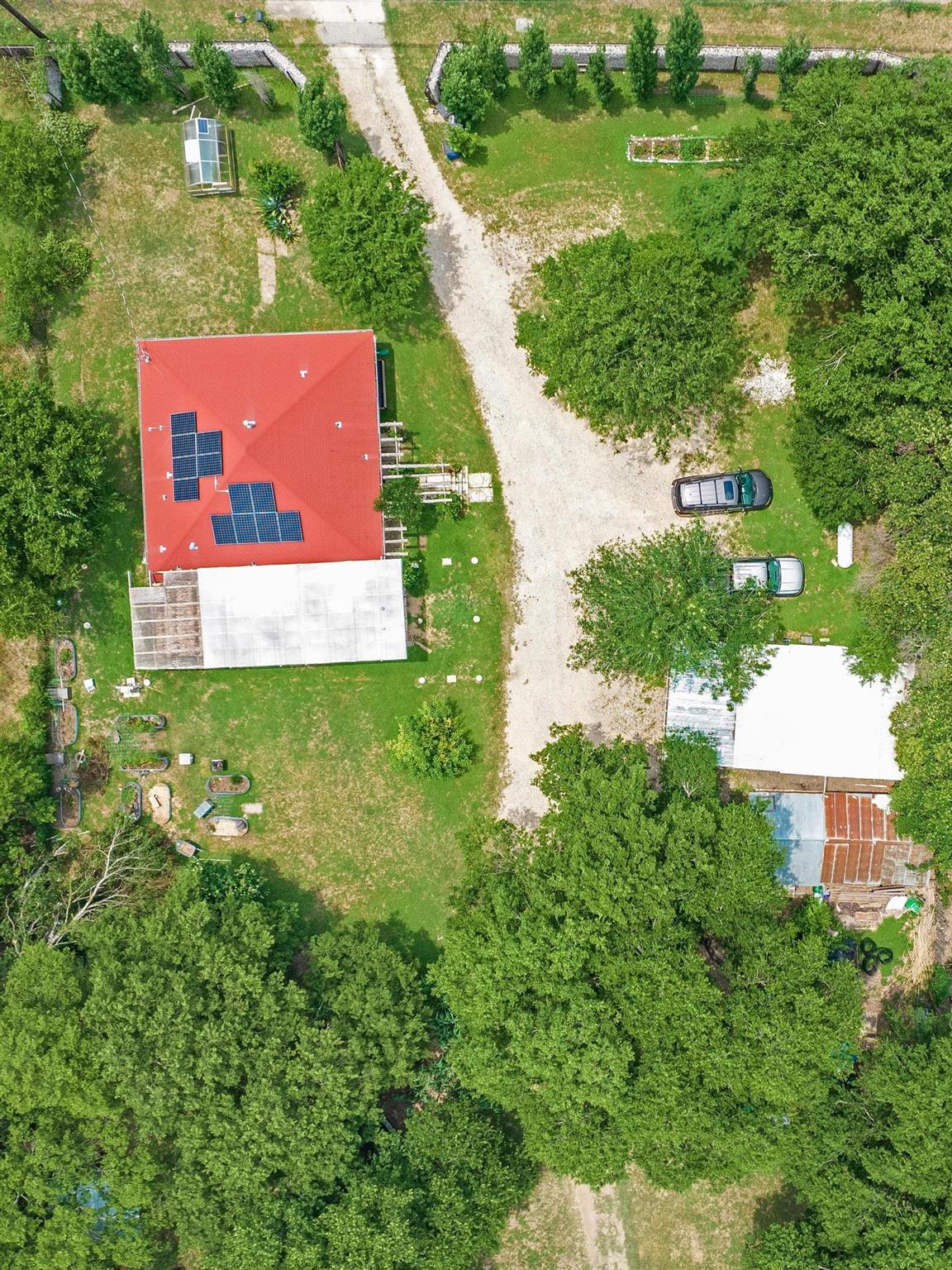 Image 3 of 3 For 6405 Pleasant Valley Rd