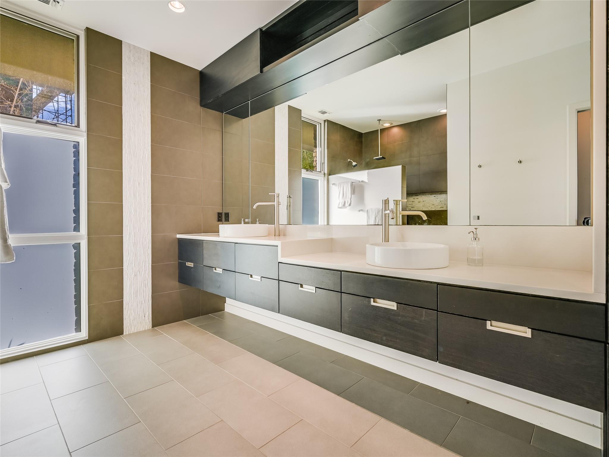 Image 23 of 40 For 1500 Buffalo Gap Rd