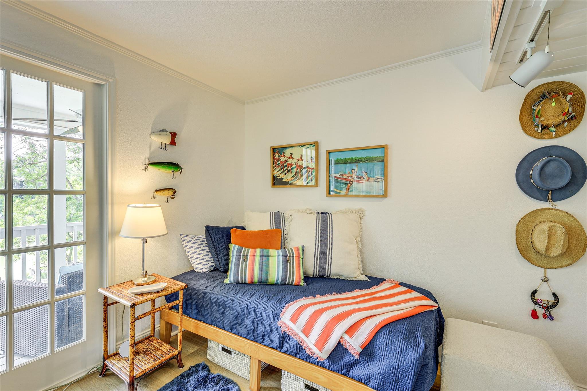 Image 12 of 40 For 279 Waltons Way