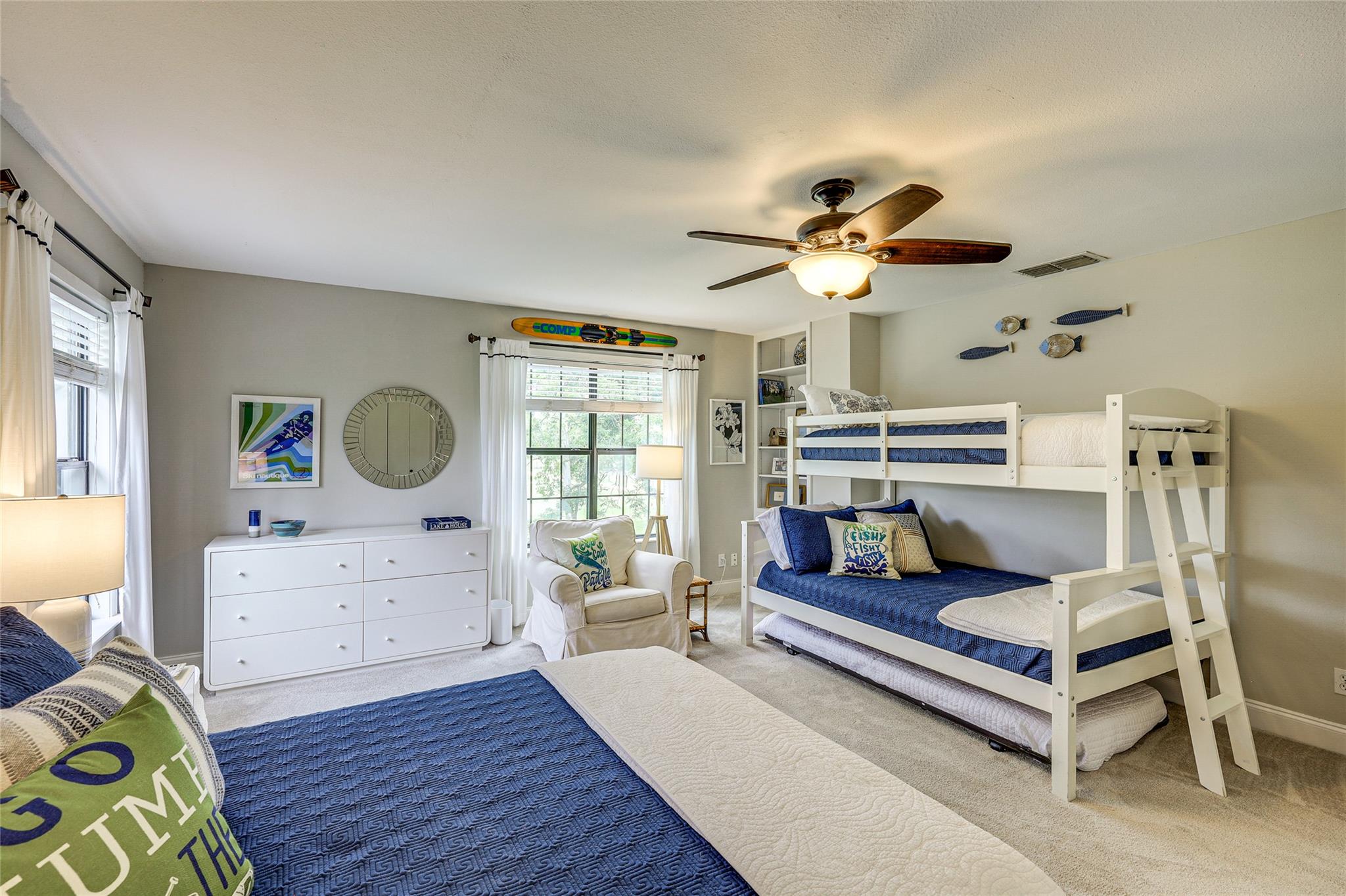 Image 15 of 40 For 279 Waltons Way