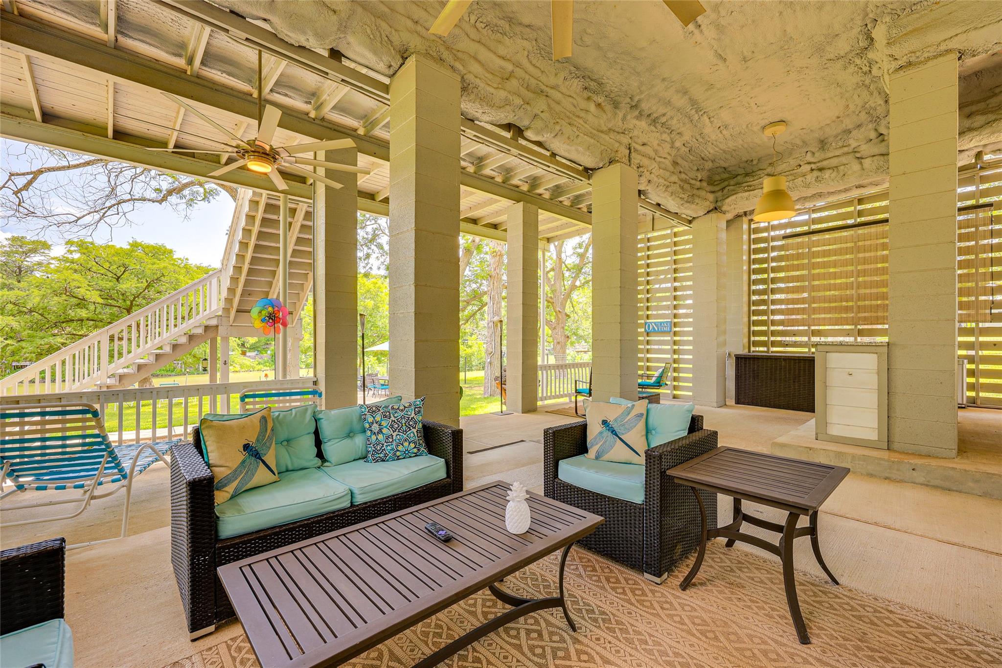 Image 18 of 40 For 279 Waltons Way