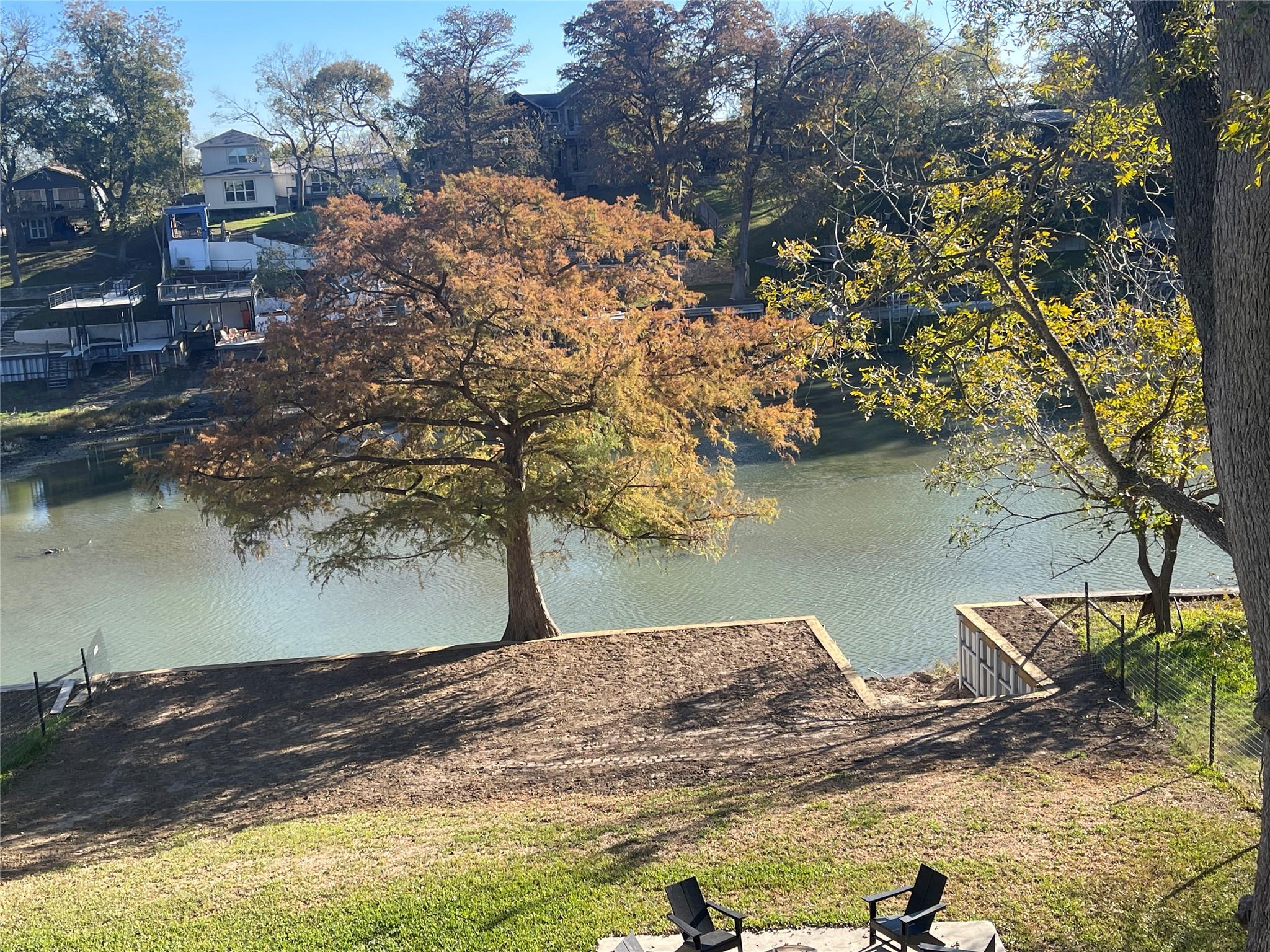 Image 3 of 40 For 279 Waltons Way