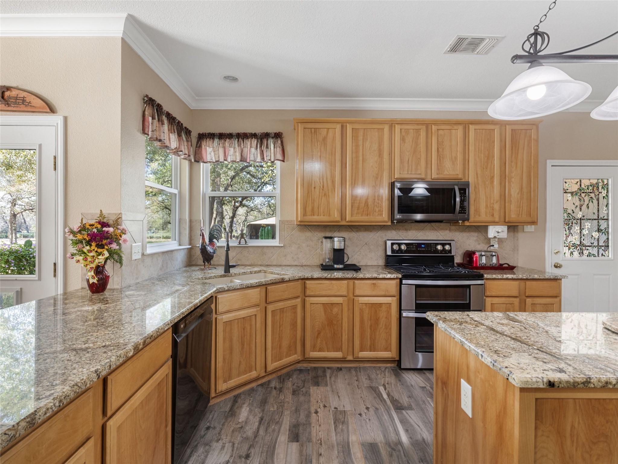 Image 16 of 40 For 1010 Wild Flower