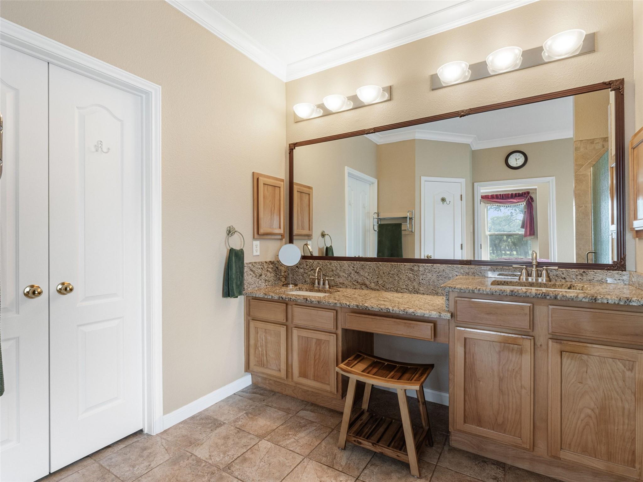 Image 19 of 40 For 1010 Wild Flower