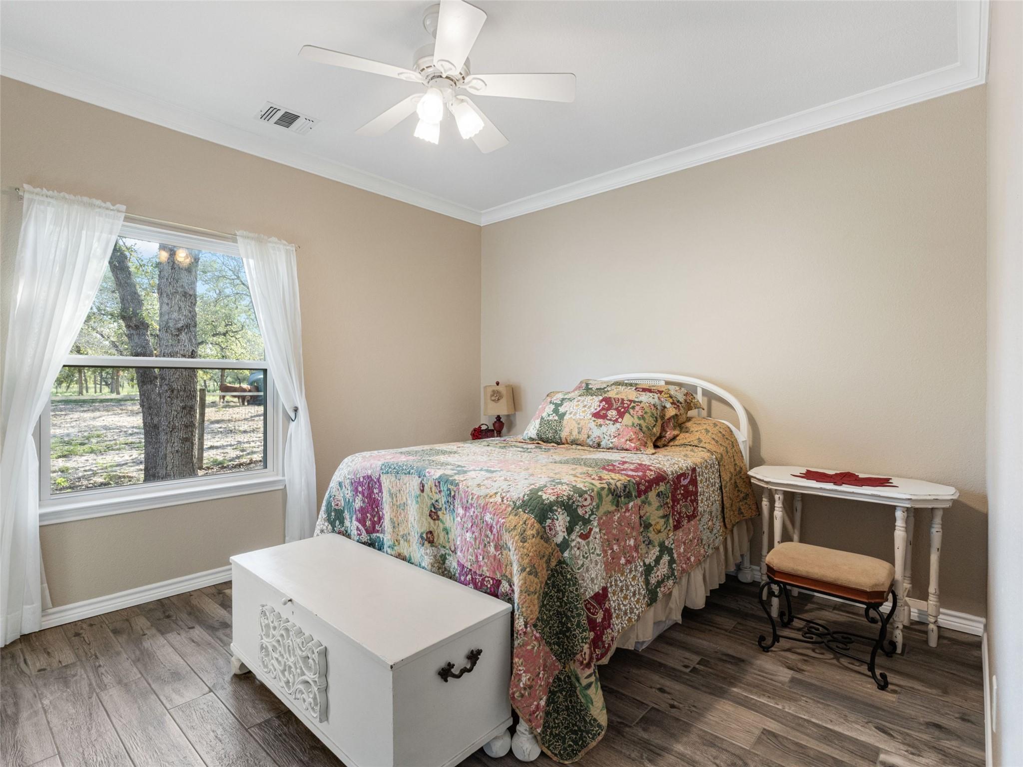 Image 21 of 40 For 1010 Wild Flower