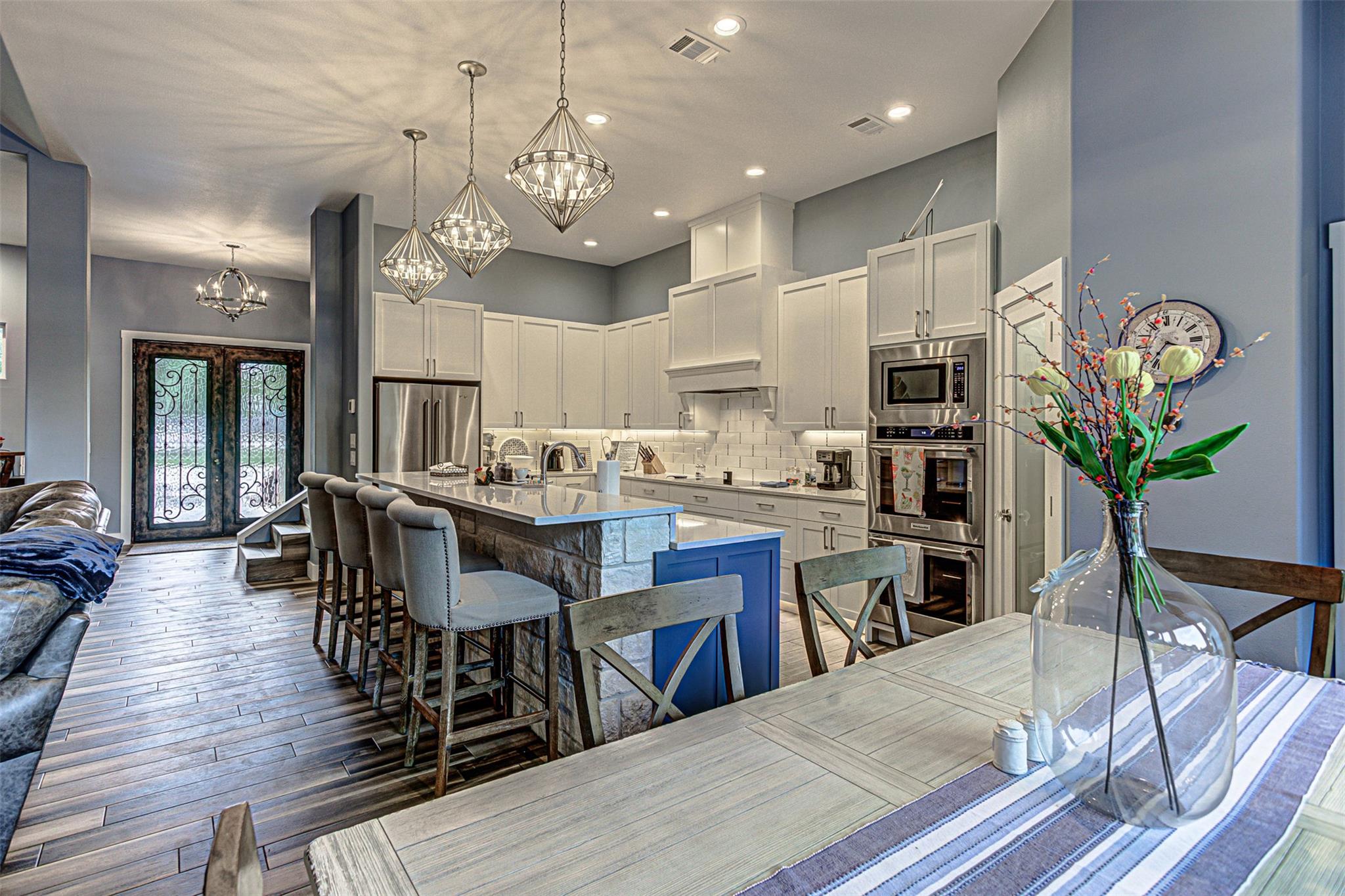 Image 13 of 36 For 3896 Comanche Trl