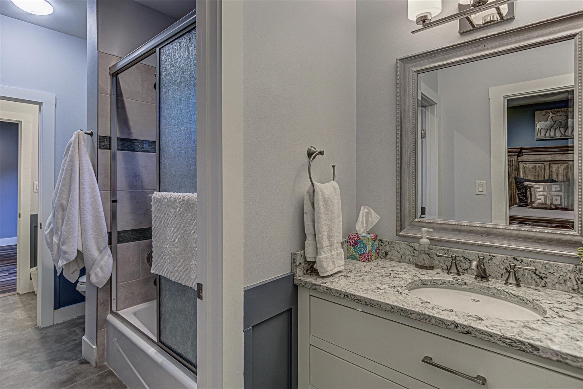 Image 28 of 36 For 3896 Comanche Trl