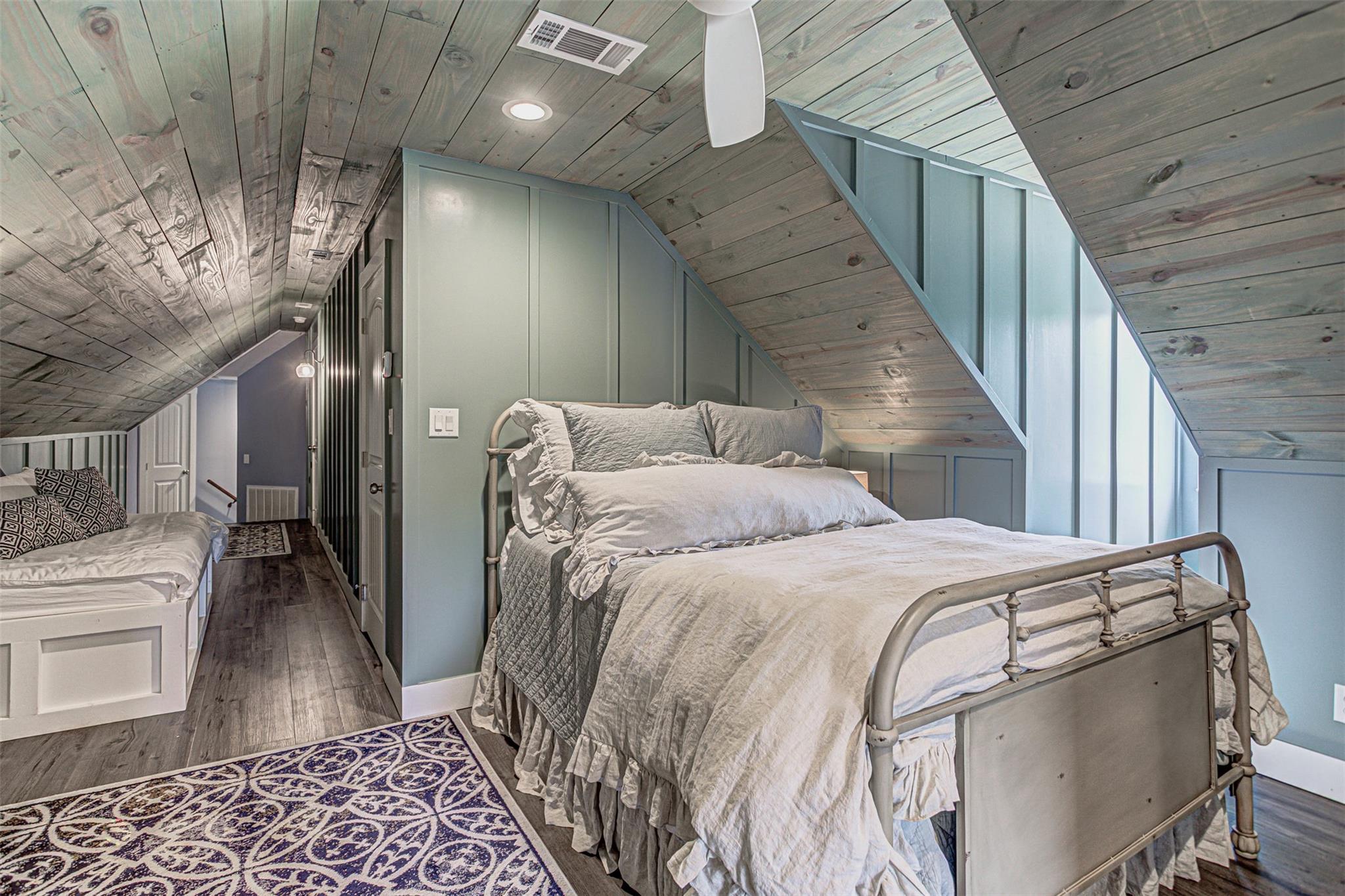 Image 29 of 36 For 3896 Comanche Trl