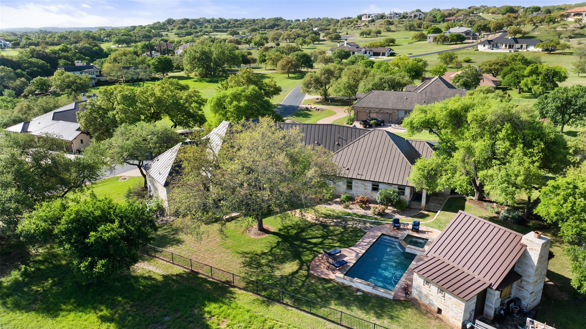 Image 31 of 40 For 27501 Waterfall Hill Pkwy