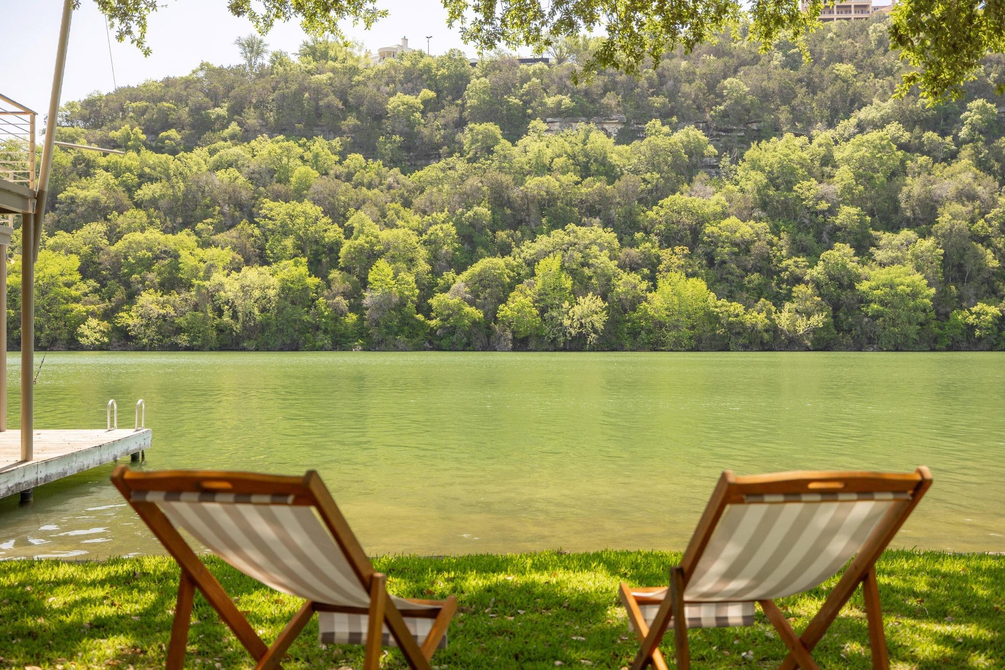 Image 27 of 39 For 2401 Manana St