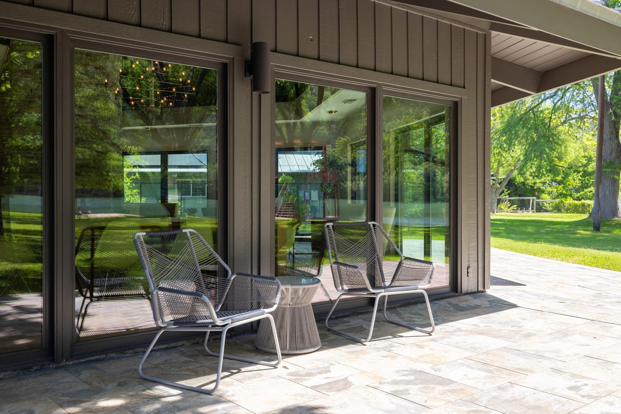 Image 30 of 39 For 2401 Manana St