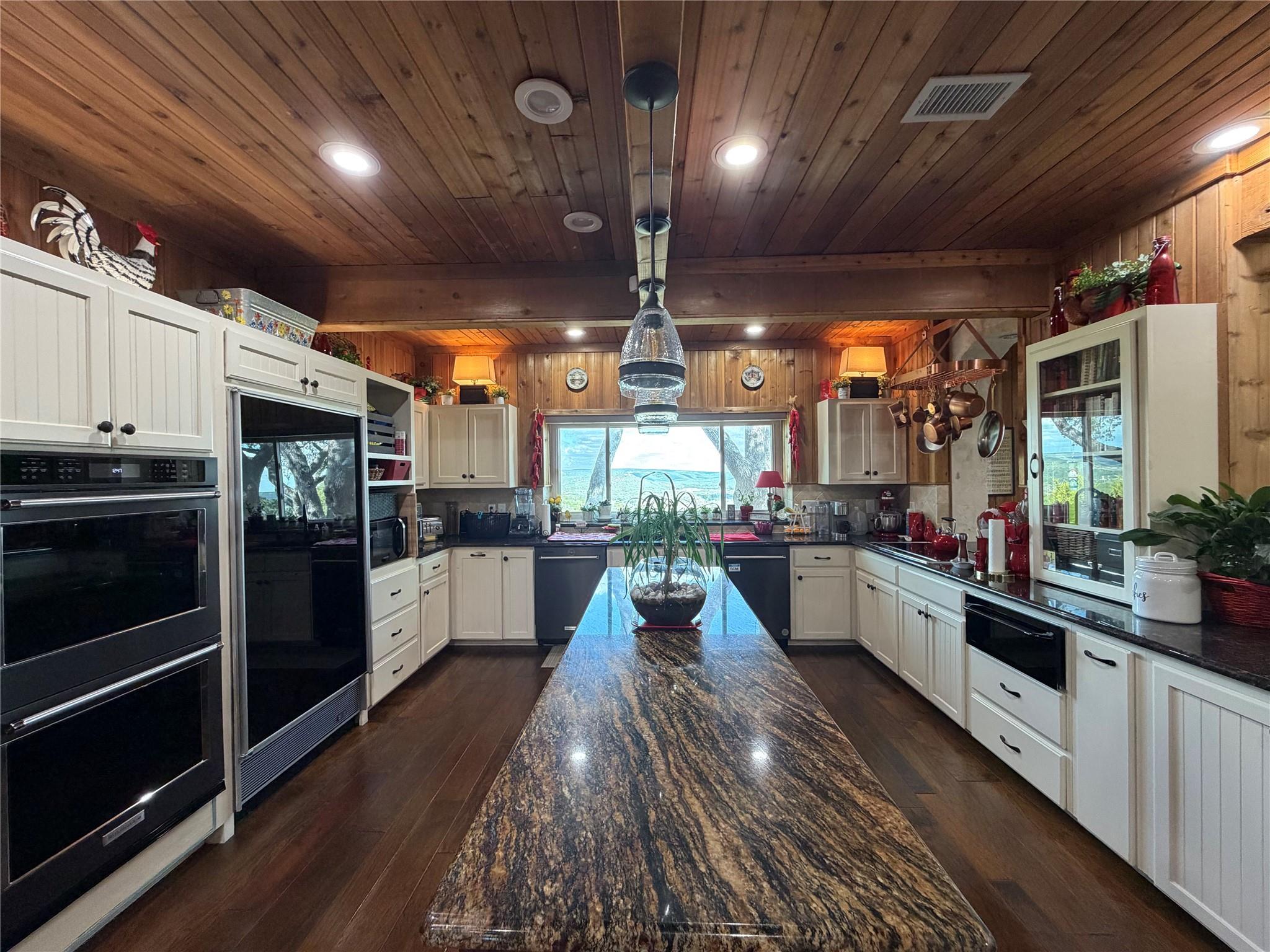 Image 14 of 33 For 2755 Skyline Dr