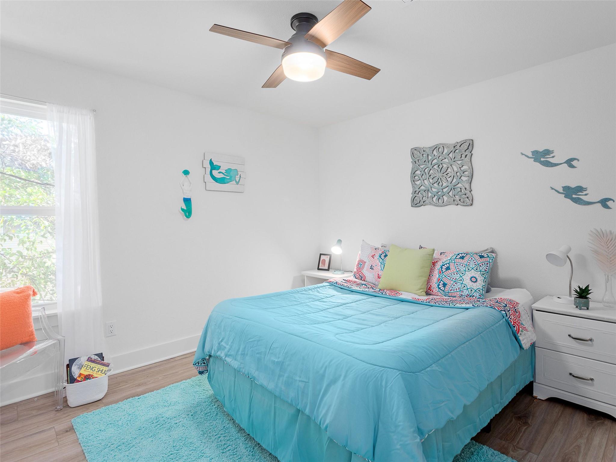 Image 32 of 40 For 874 Lakebreeze Dr