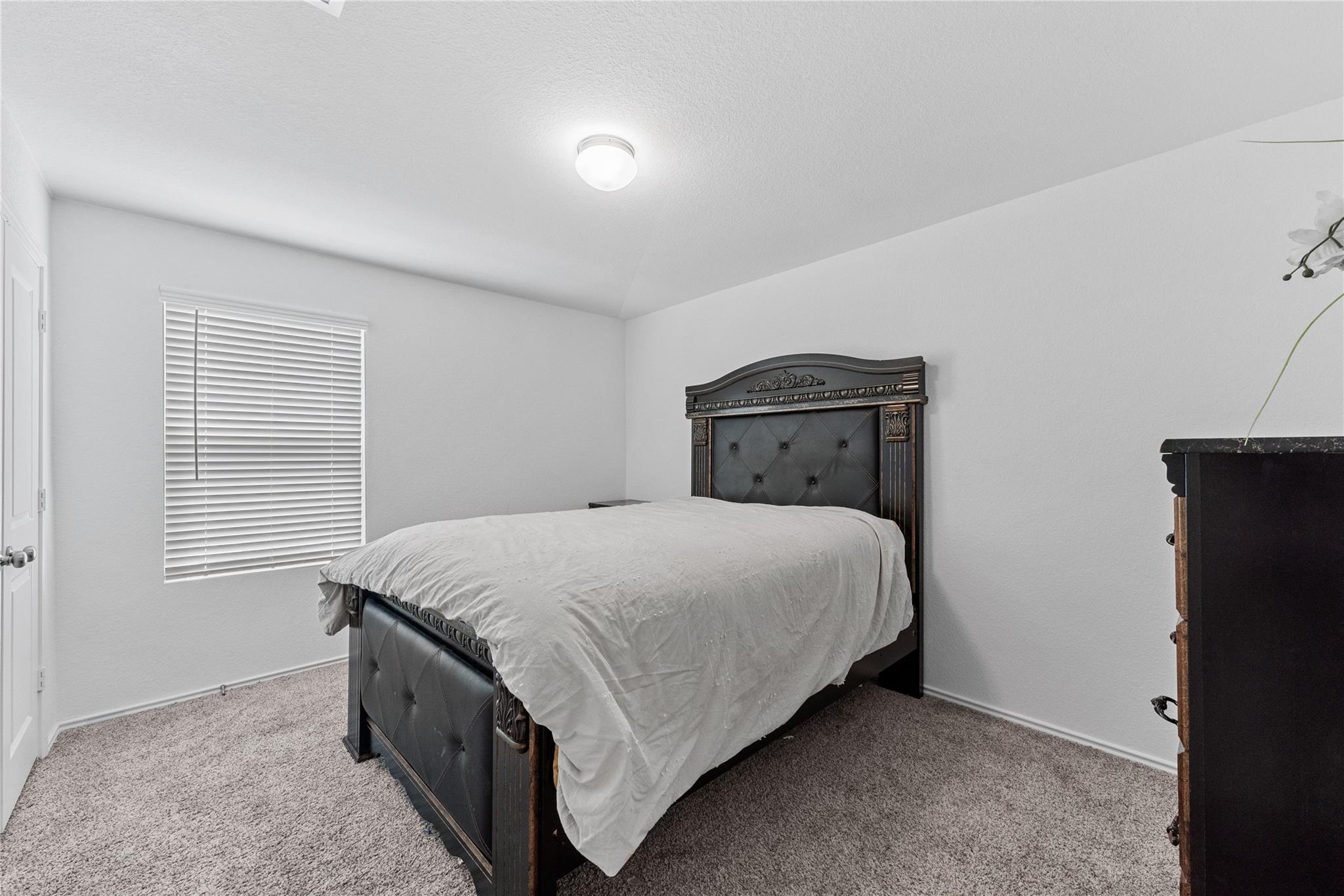 Image 29 of 38 For 129 Rowdy Yates Way