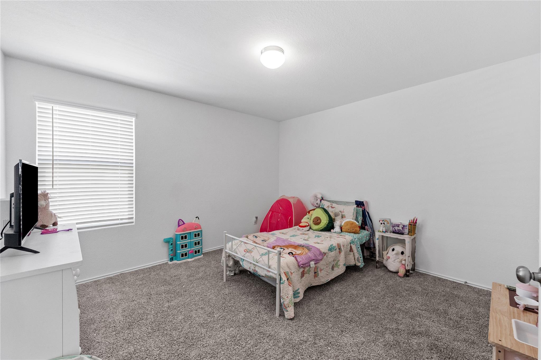 Image 32 of 38 For 129 Rowdy Yates Way